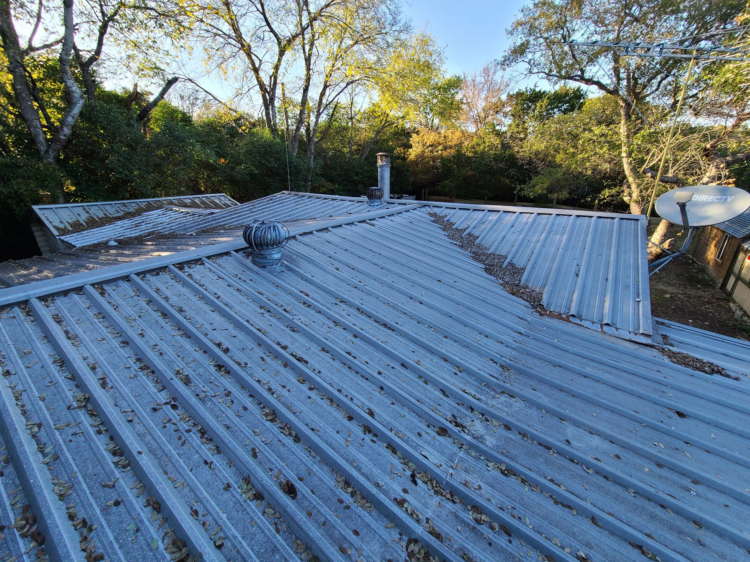 Residential Roofing Installation using ATLAS Pinnacle Pristine Shingles by Harvey Roofing & Construction