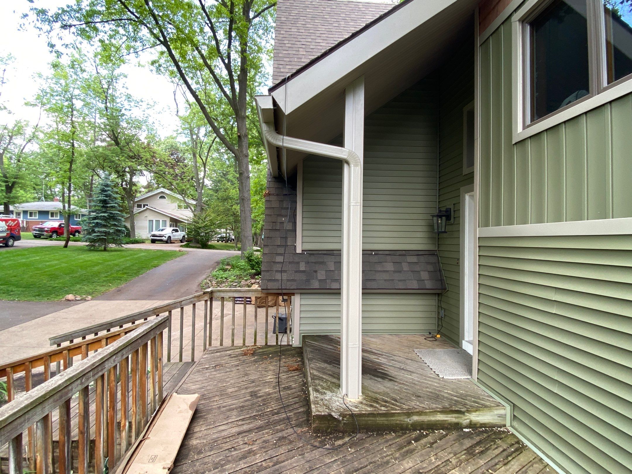 Siding Replacement using CertainTeed Restoration Classis D4 by 180 Contractors