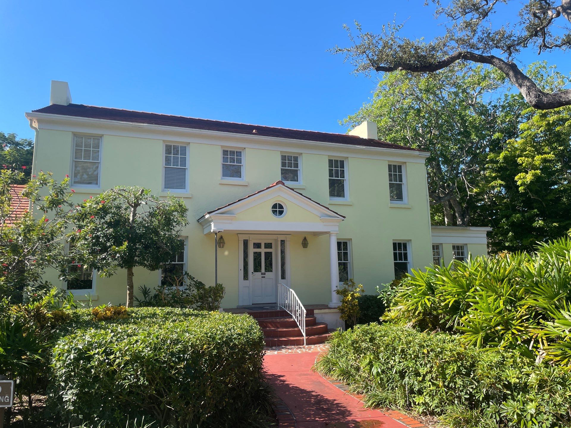White Gutters Repair and Installation in Sarasota FL by Gutter Professors
