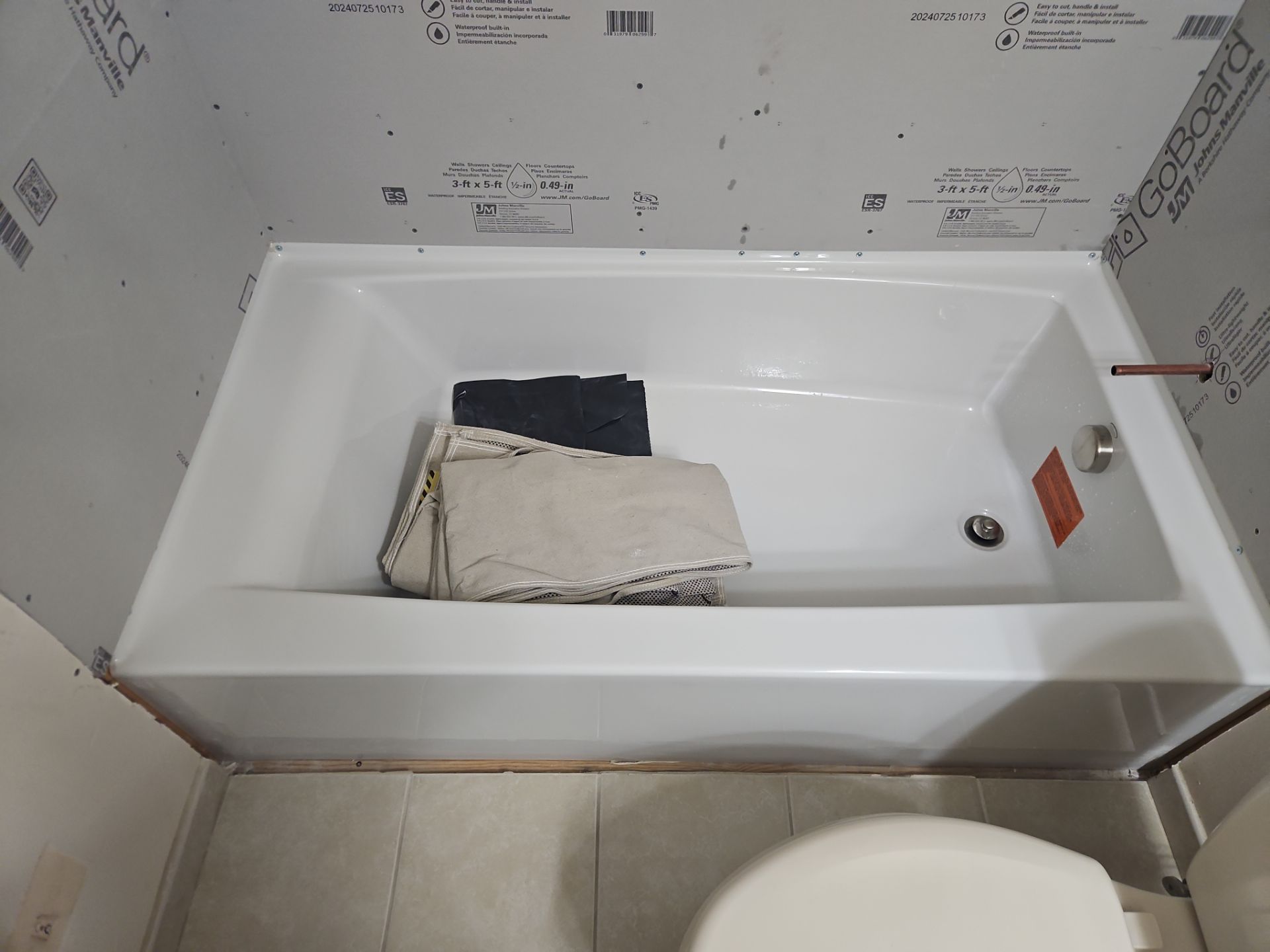 Bathroom remodel  by A R Crowell Plumbing/Finishing Touch Remodeling