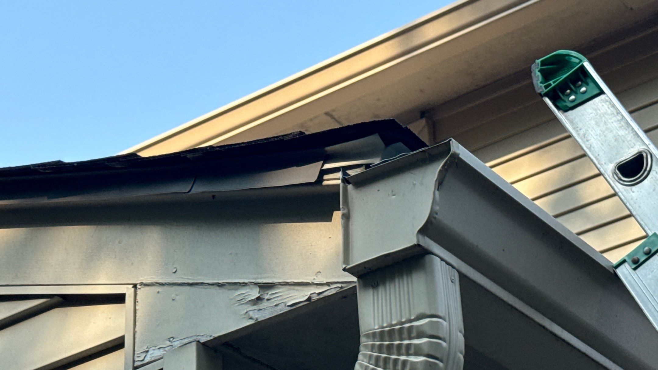 Roof Replacement using Malarkey Legacy Natural Wood by 180 Contractors