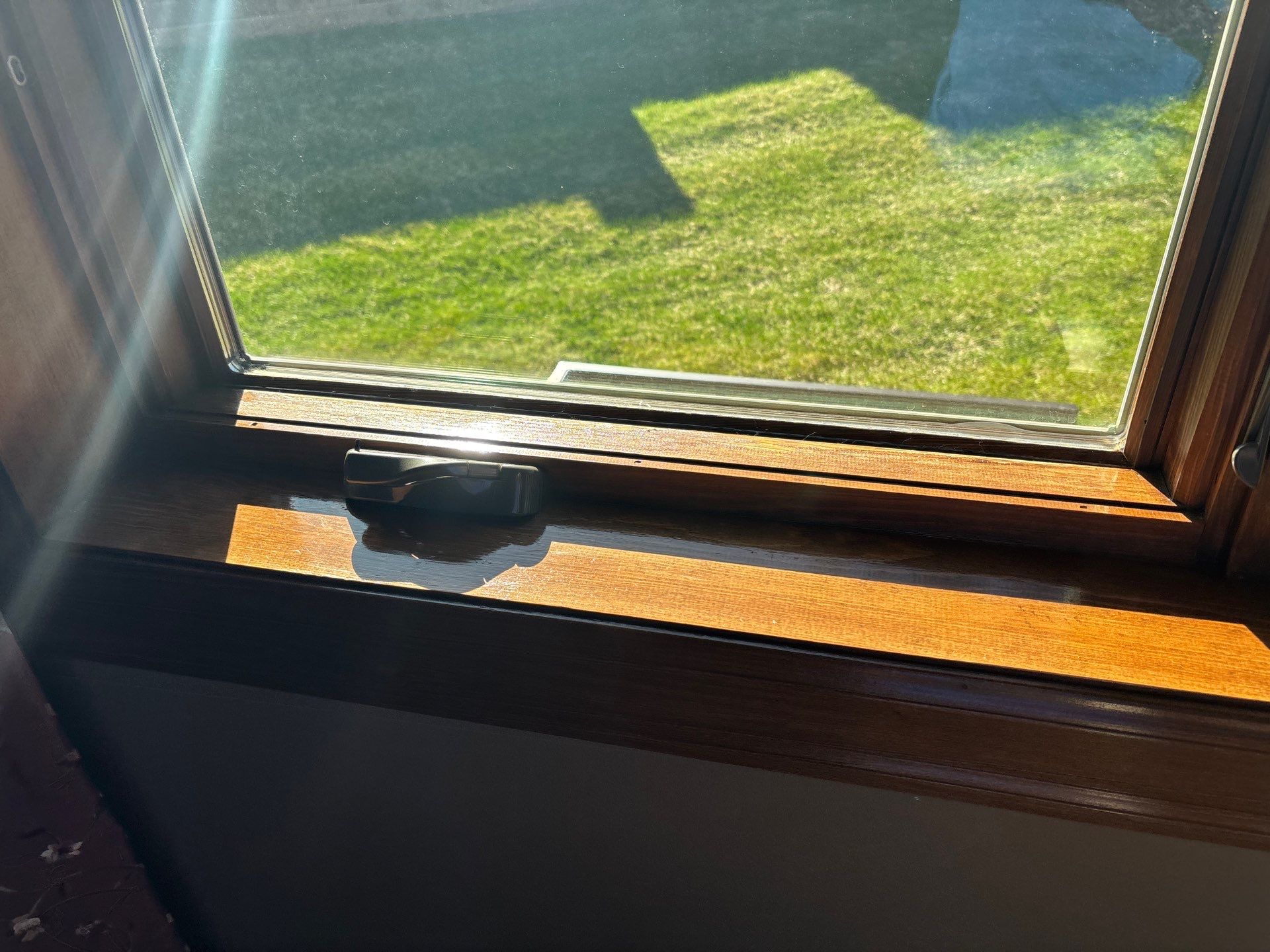 Interior Wood Window Trim and Door Frame Finishing in Sioux Falls by Select Painting, Coatings & Garage Cabinets
