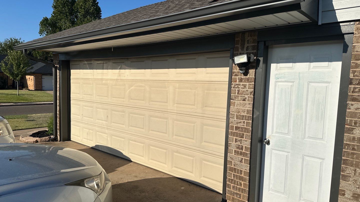 Siding Replacement in Edmond, OK by McCann's Roofing and Construction