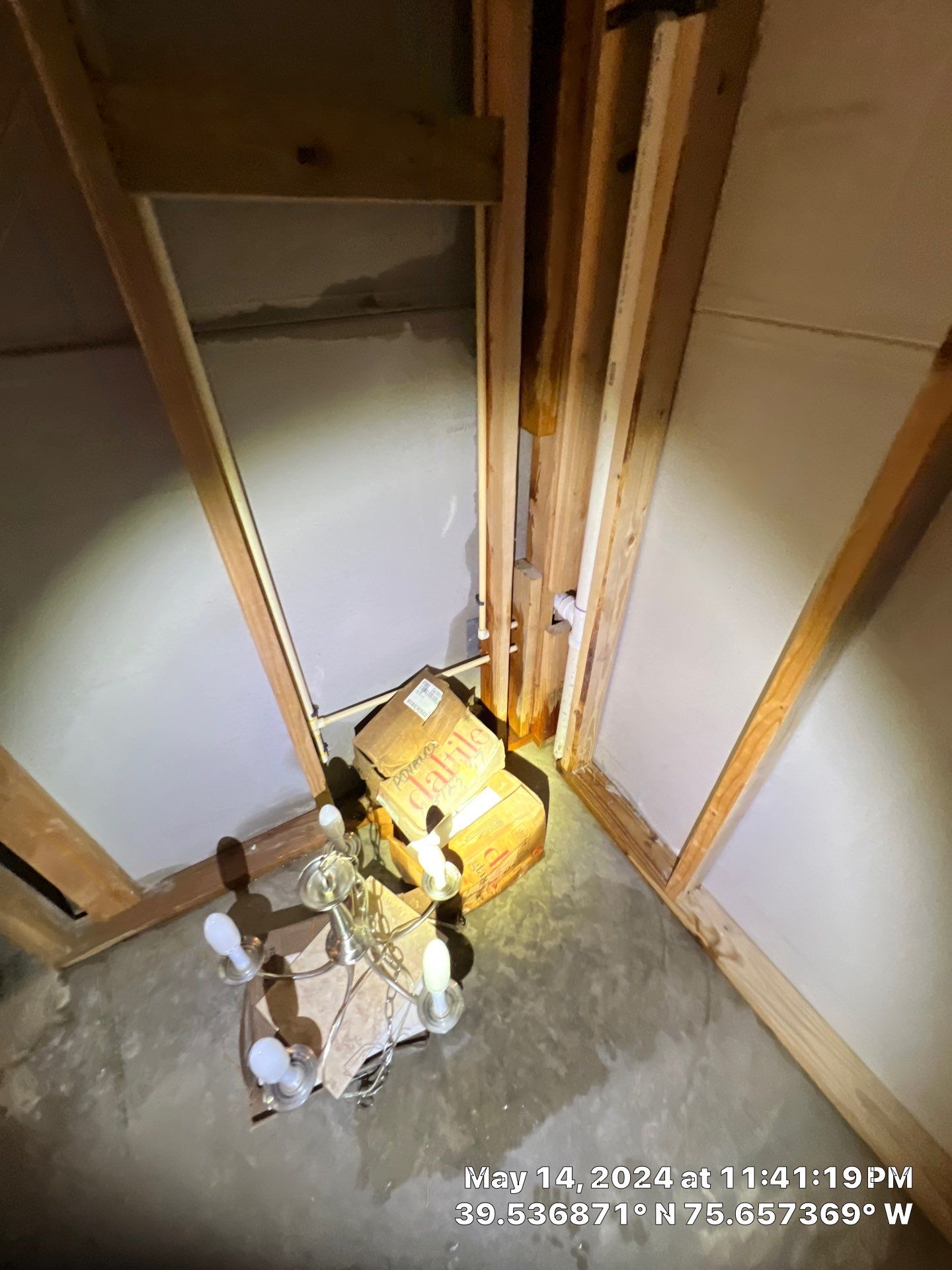 After Hours Emergency Water Extraction and Restoration in Middletown, Delaware by Healthy Home Solutions