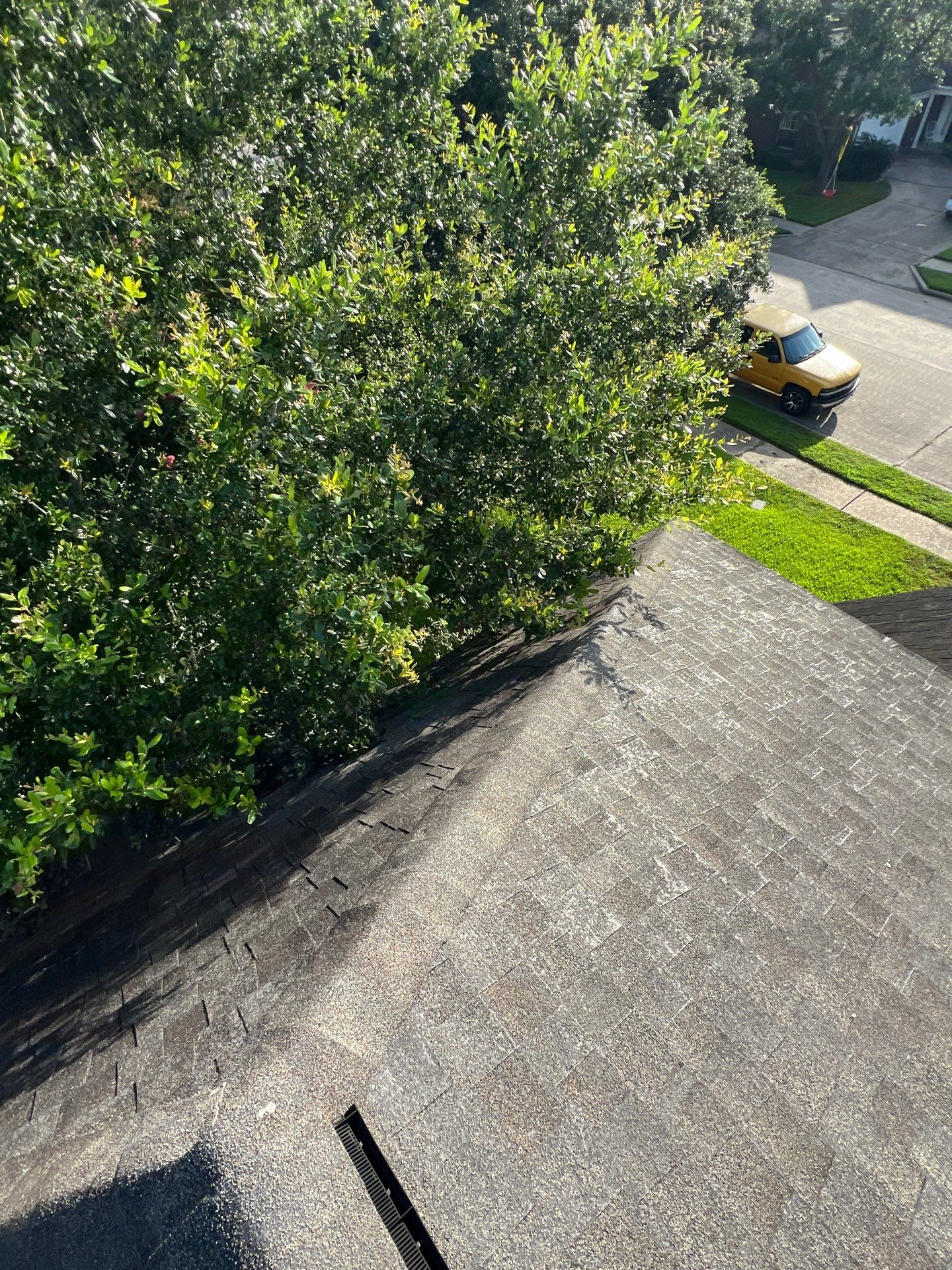 Hail Damage using Owen's Corning Duration (Lifetime) Shingles by Roof Repair Company