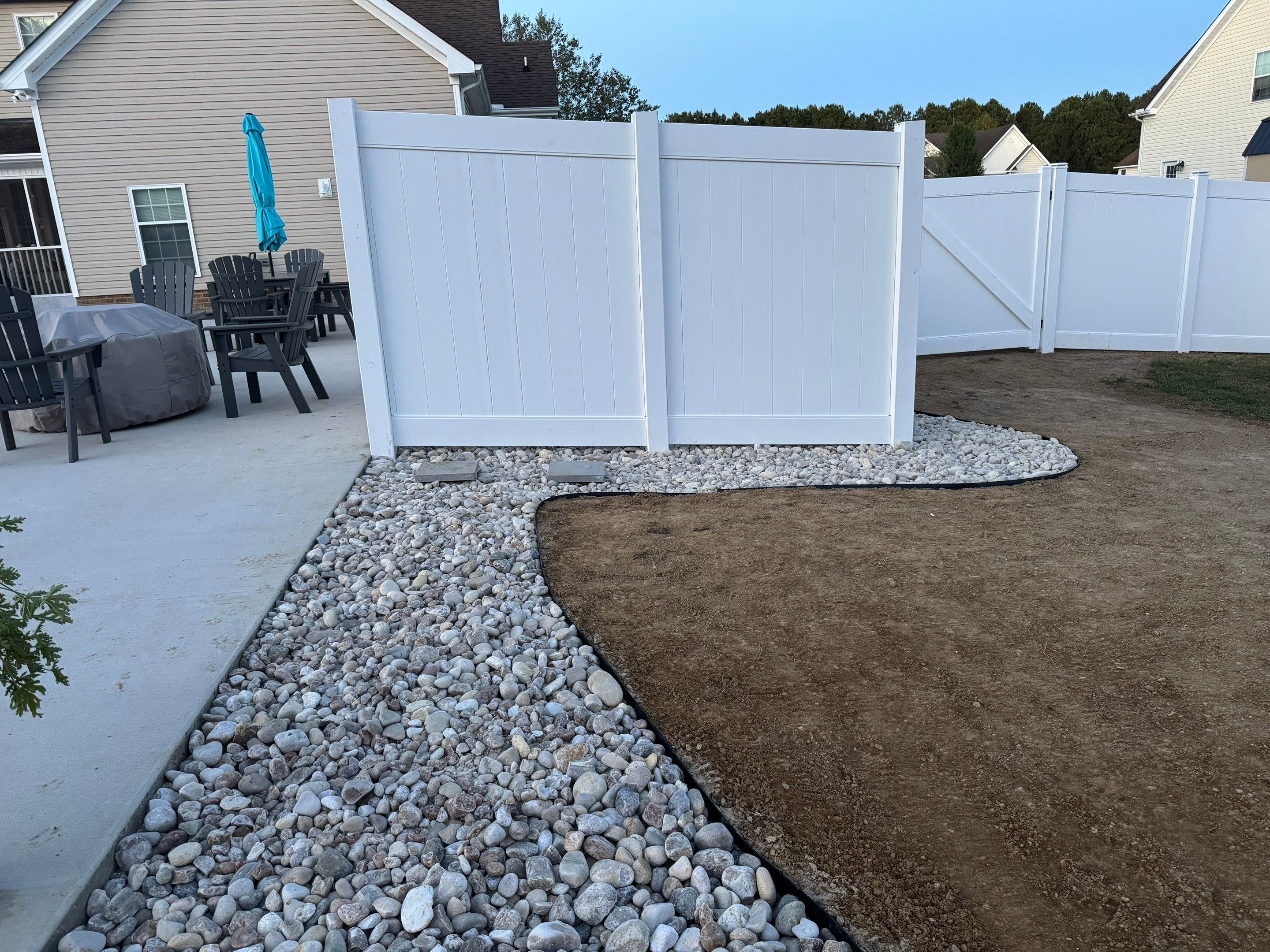 Clean Lines, Long Life by Tidewater Fence