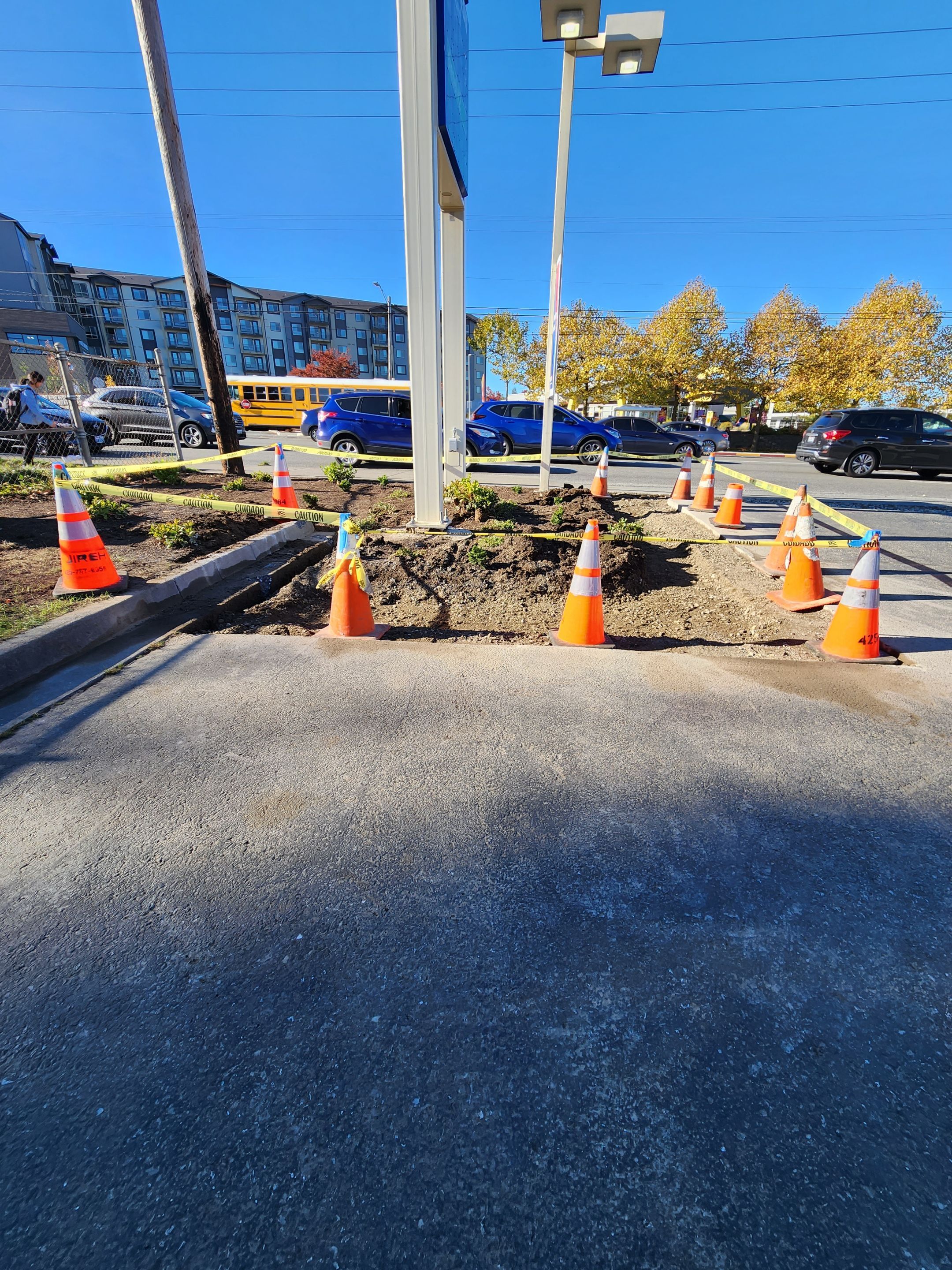 Project CSI, am-pm gas station.  by Jireh Asphalt & Concrete Inc 