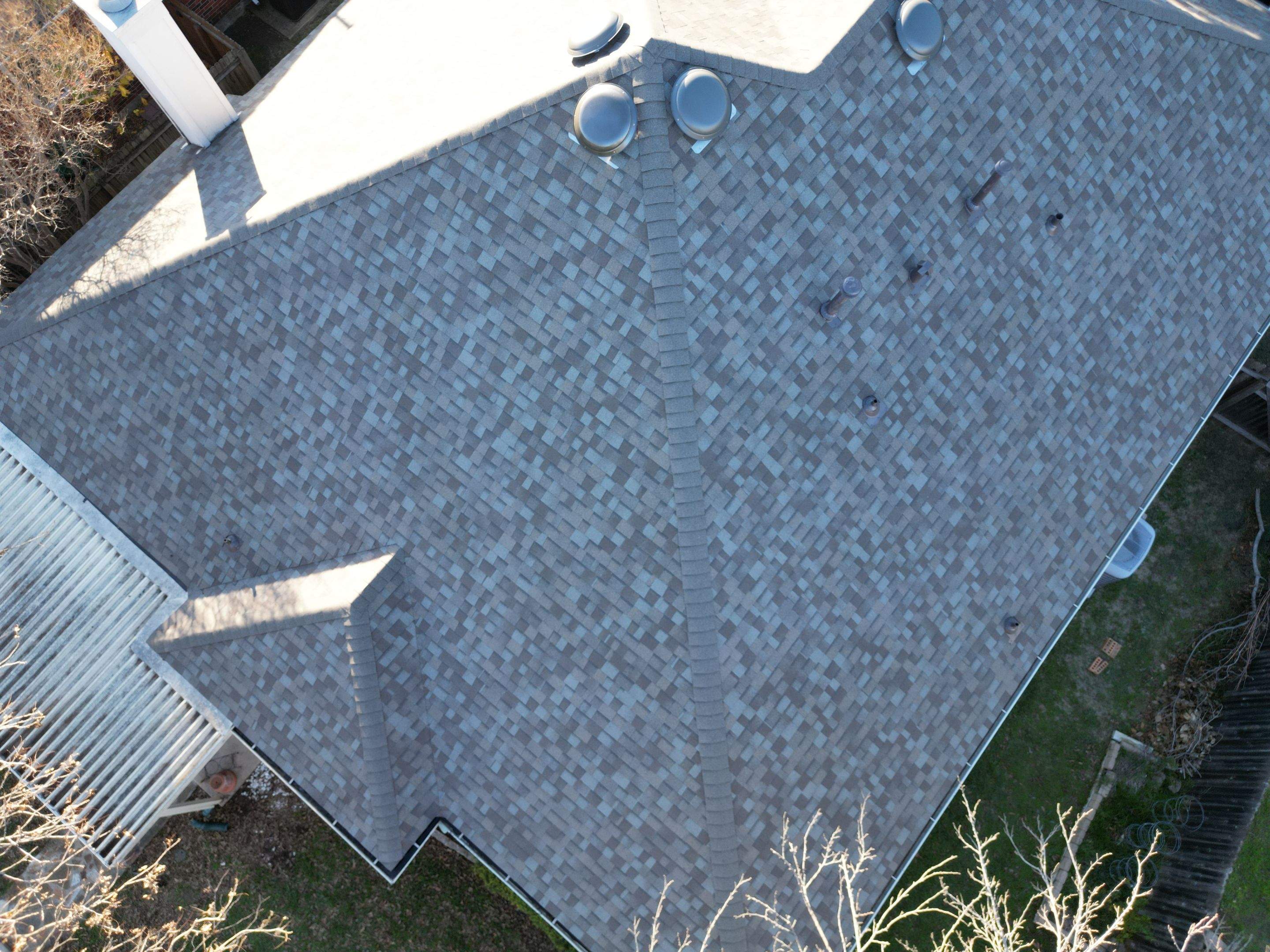 Slatestone Gray - Owens Corning TrueDefinition Duration by RoofsOnly.com