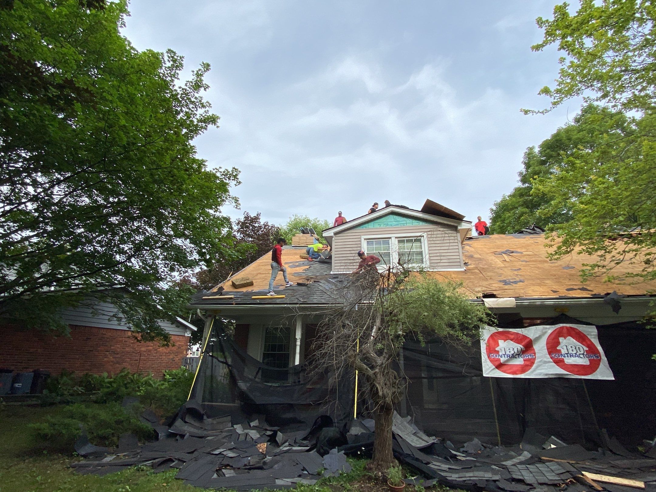 Roof Replacement using CertainTeed Landmark by 180 Contractors