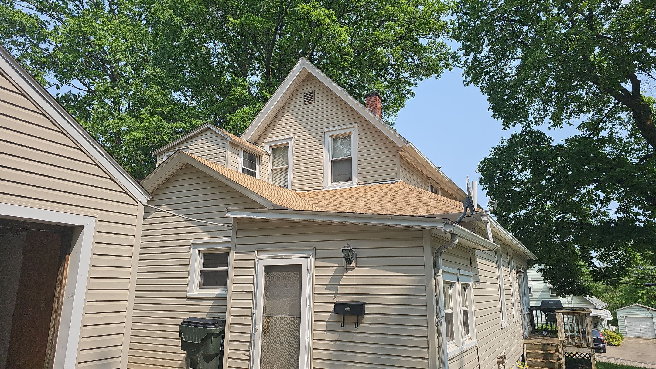 ATLAS PINNACLE COLOR: COASTAL GRANITE by Eagle Eye Roofing