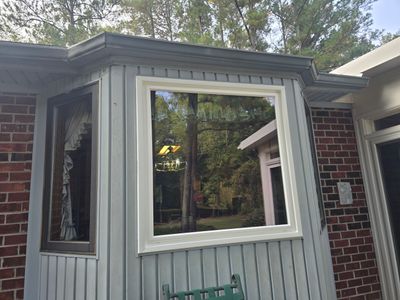Bay Window Replacement with Custom Trim in Clayton