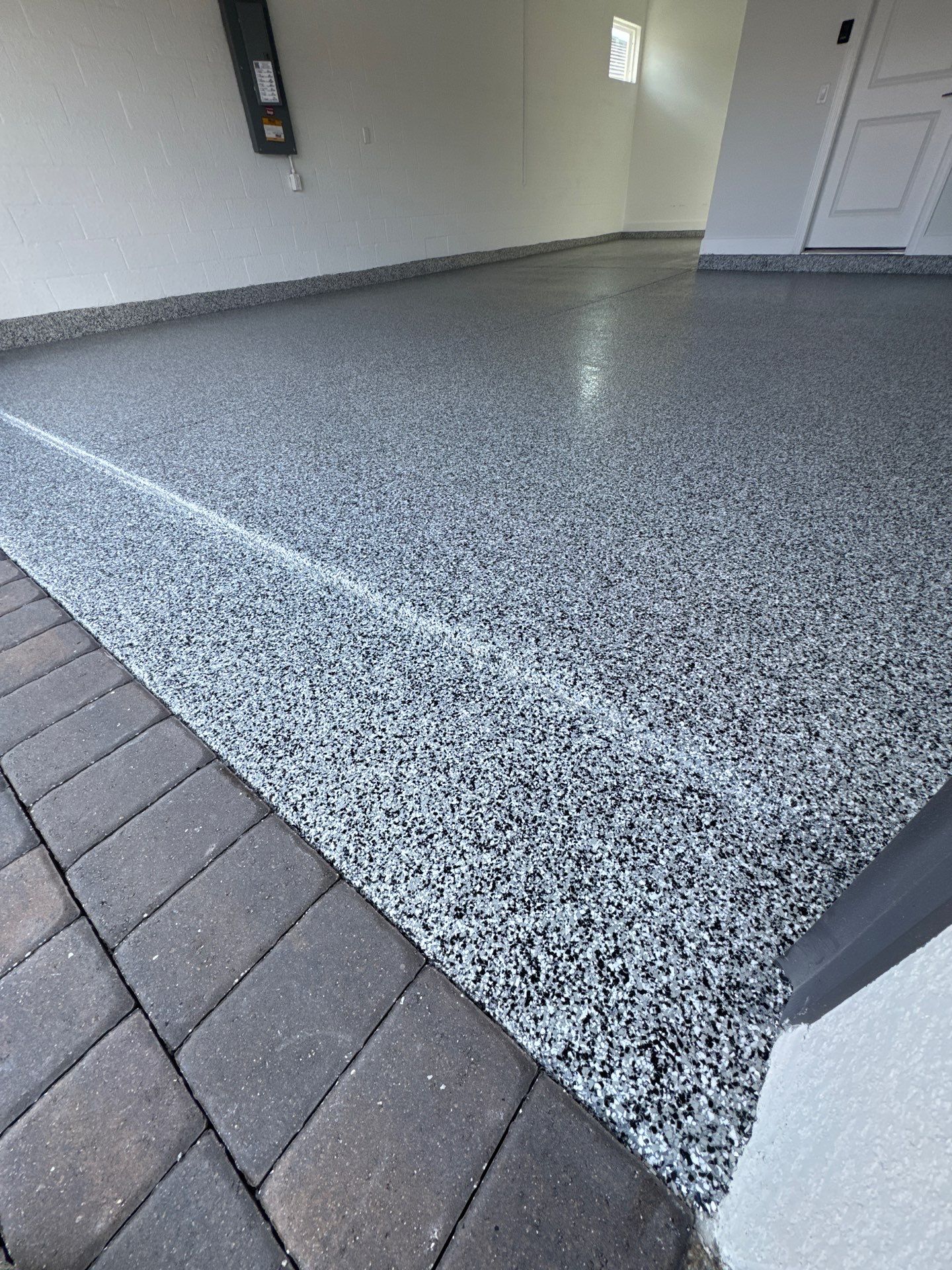 Sarasota, FL Polyaspartic Garage Floor Coating by Performance Floors & Coating