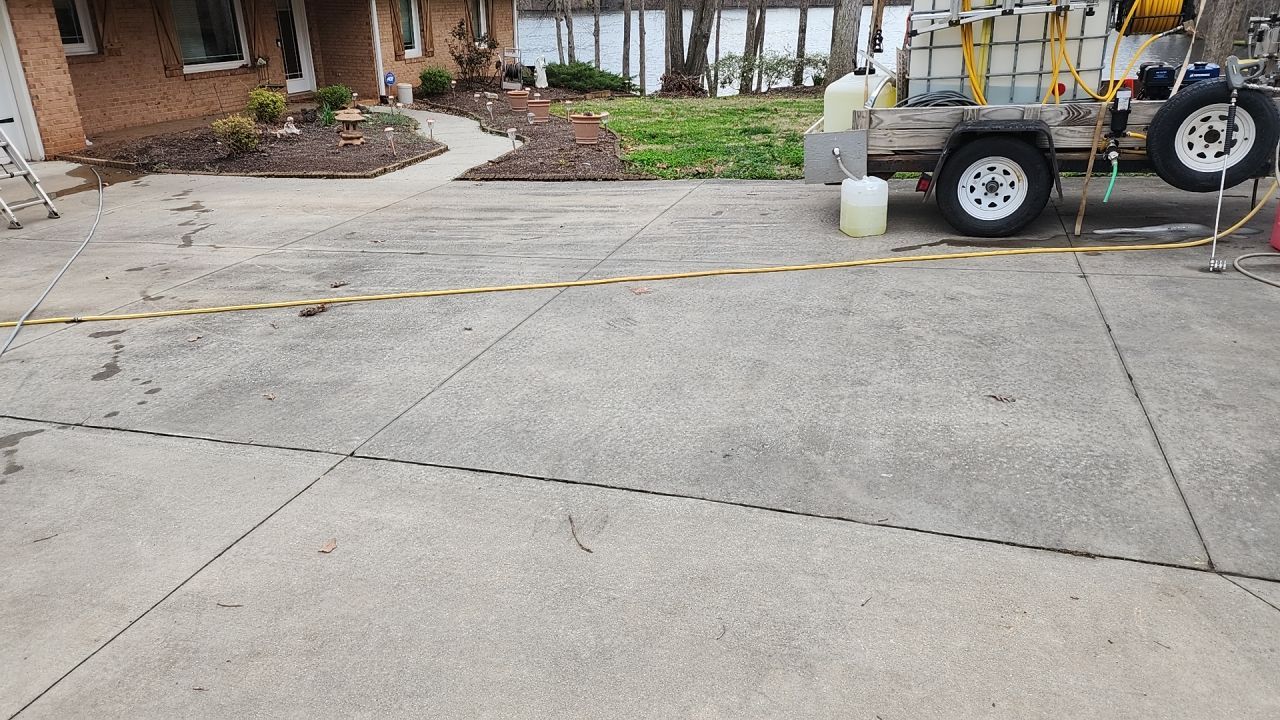House Wash using cleaner by Power Wash Masters LLC