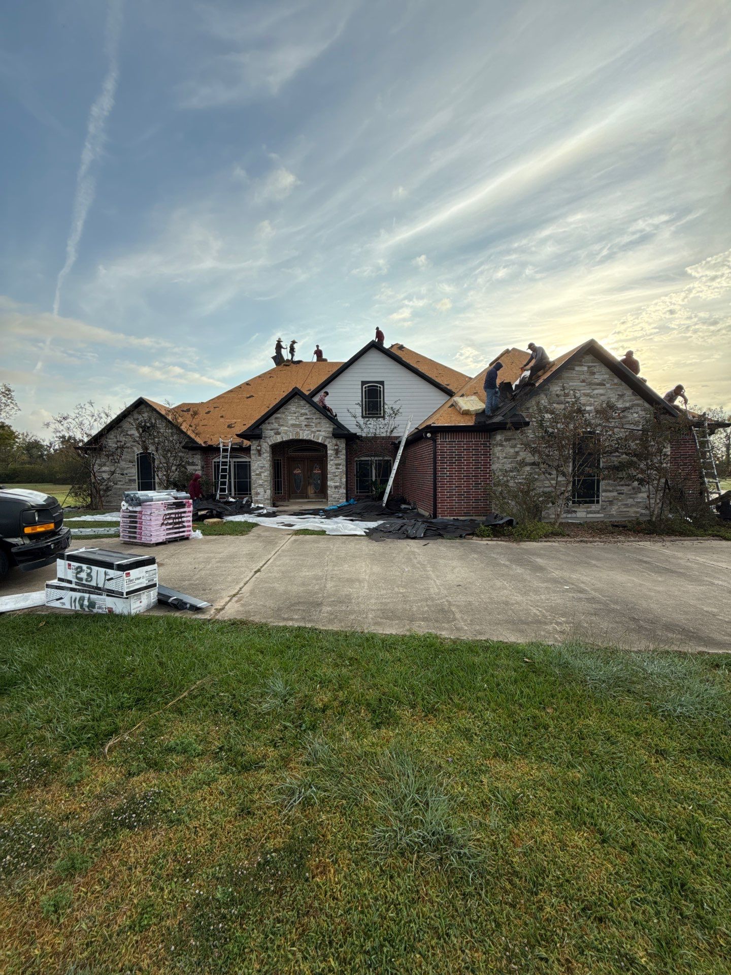 Residential Roof Replacement using Owens Corning - Duration by Elite Roofing LLC