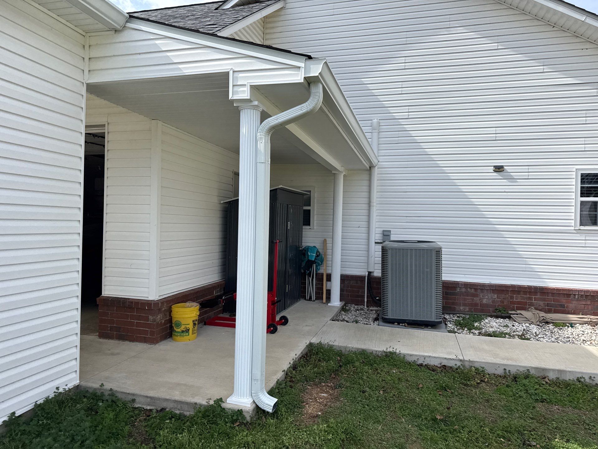 Residential Gutter Replacement - Umpire, AR by Hostetler Roofing