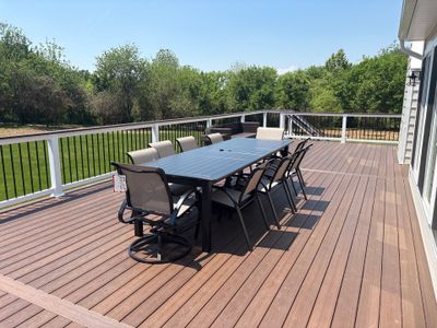 Telescope Dining Set