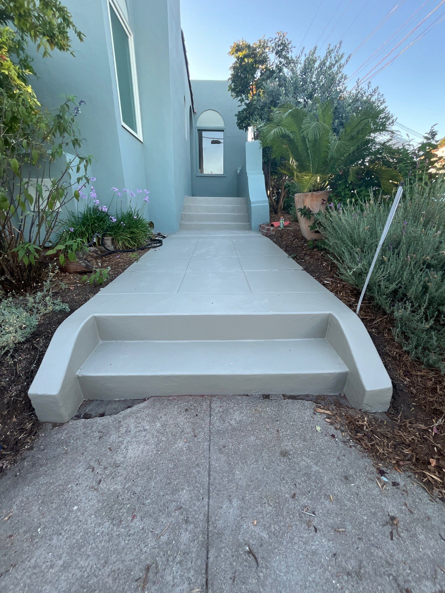 Project in Oakland by Herrera’s Bay Area Painting inc.