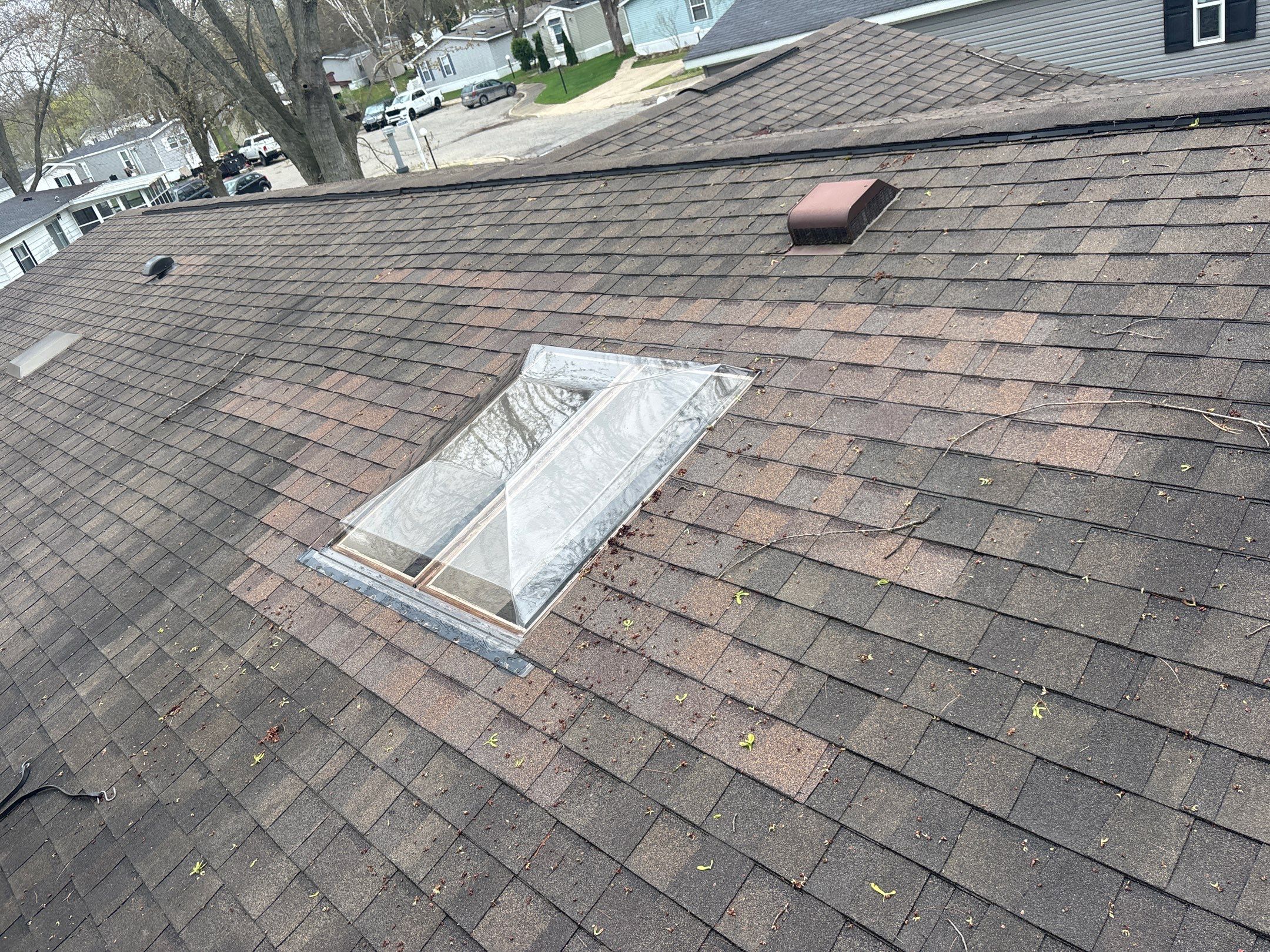 Roof Replacement using Owens Corning Brownwood by 180 Contractors