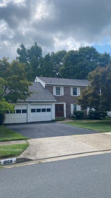 Vienna: Roof Replacement with CertainTeed Landmark Designer Shingles in Weathered Wood