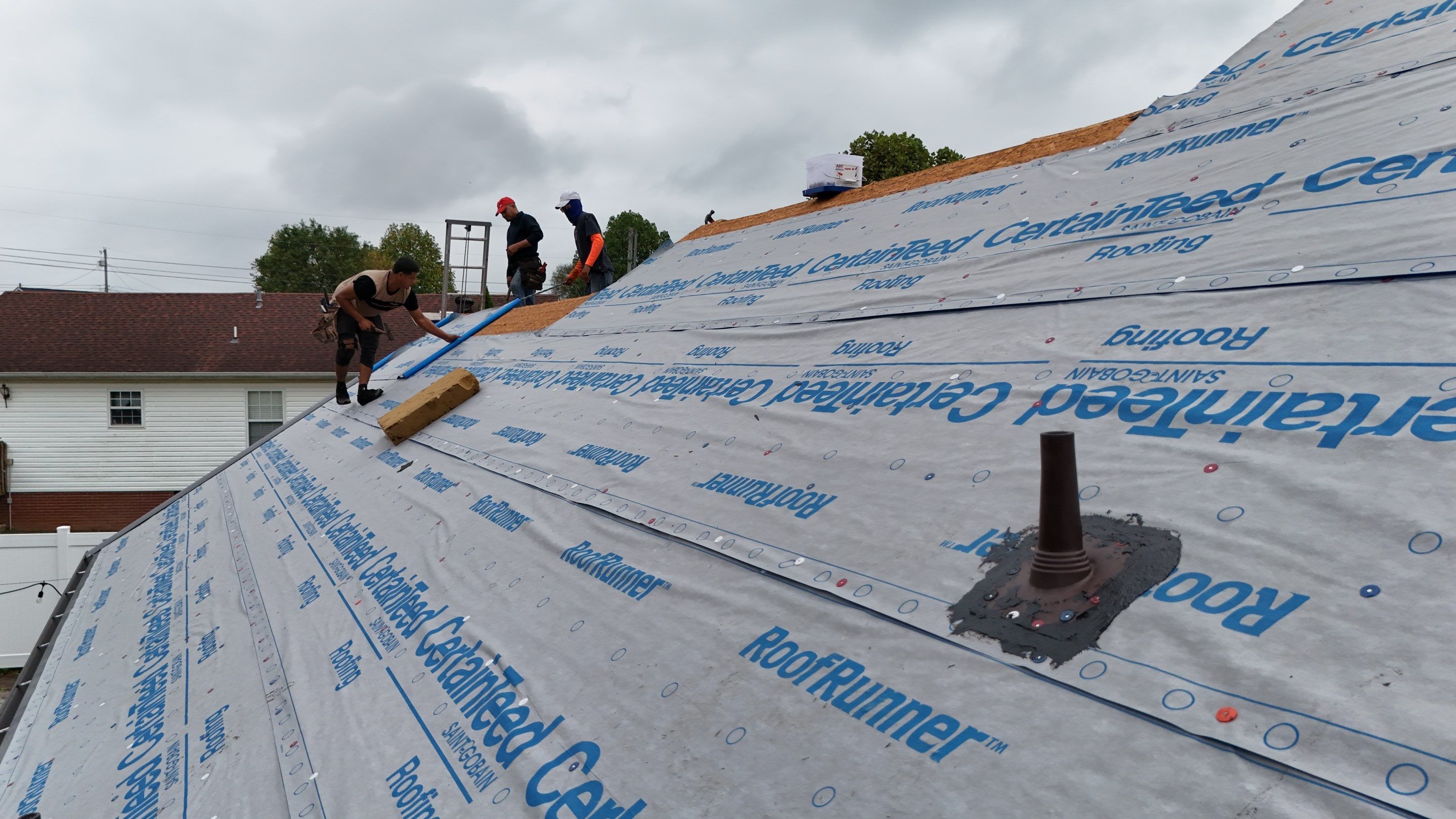 Heather Blend Re-Roof by Royal House LLC
