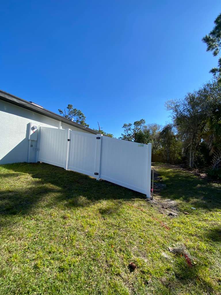 Vinyl Fence in Port Charlotte by True Fence LLC