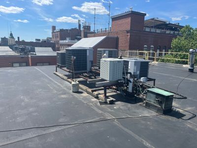 Emergency Rooftop R22 AC Service — Salem MA