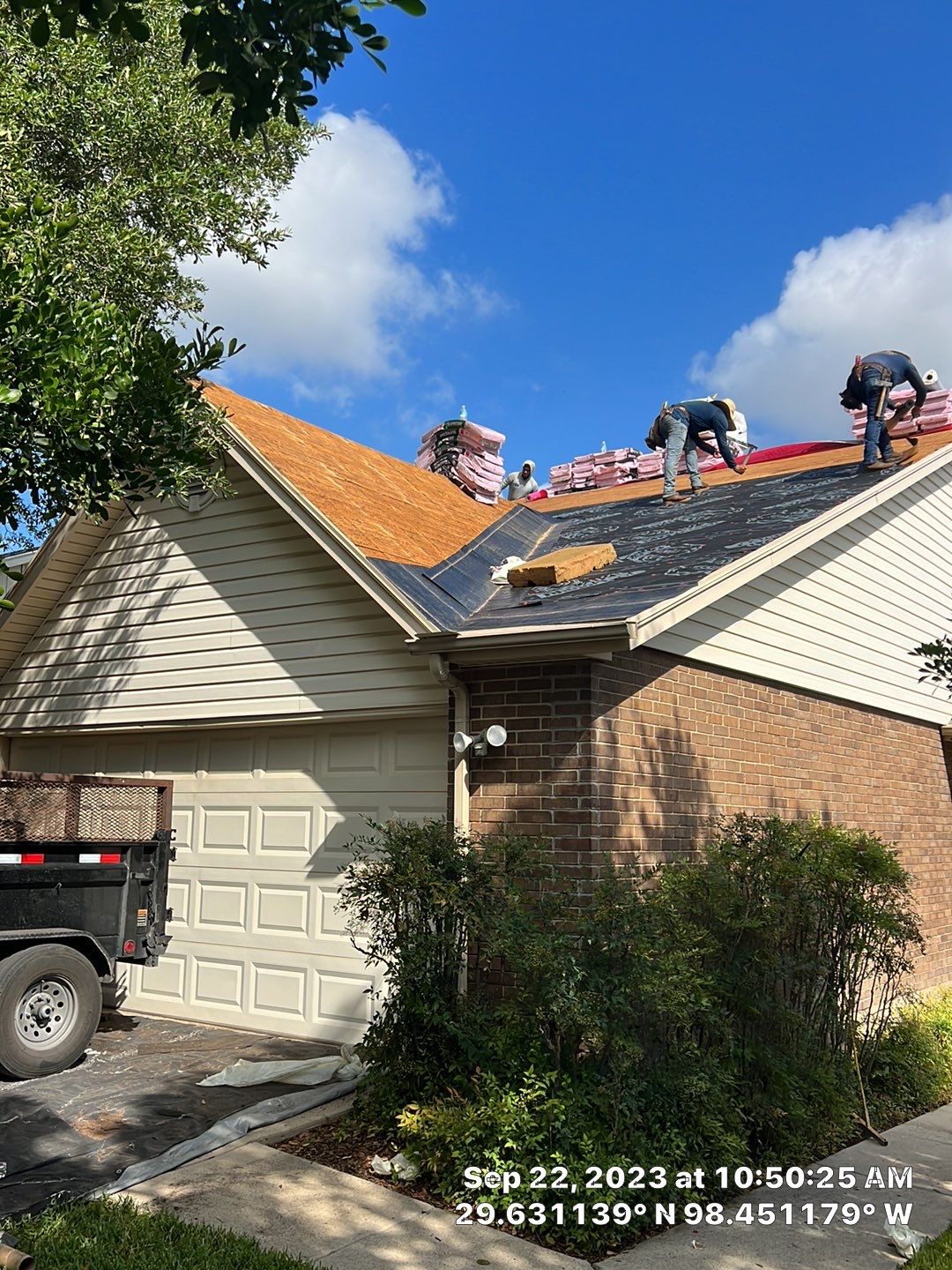 Residential Roof Replacement using Owens Corning 30 year Architectural Shingles by Premier Roofing and Contracting