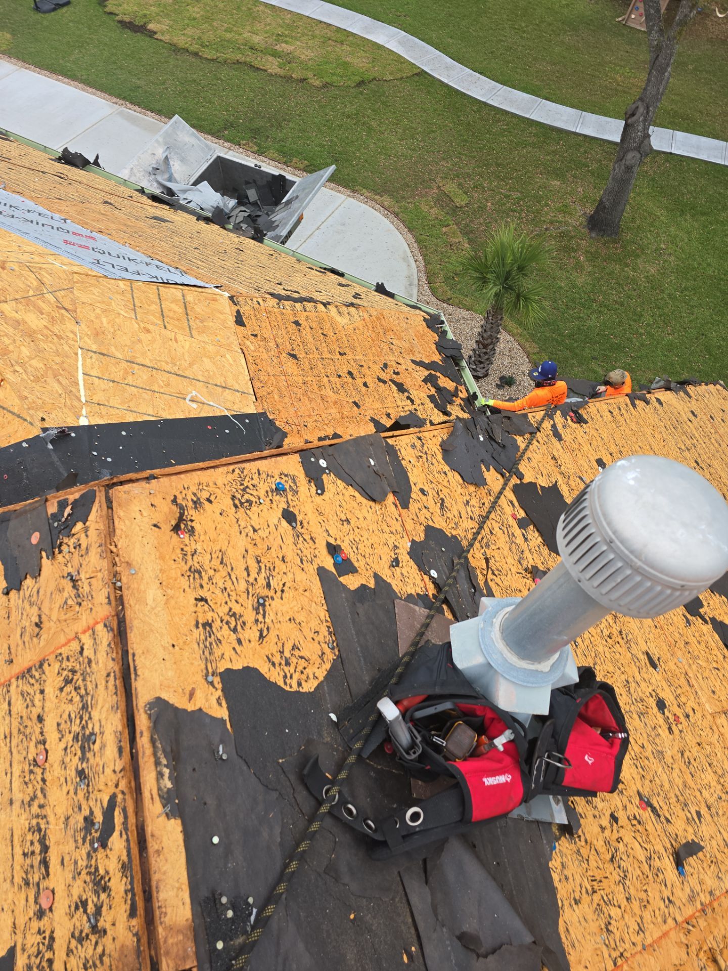 Roof Replacement Houston by Roof Repair Company