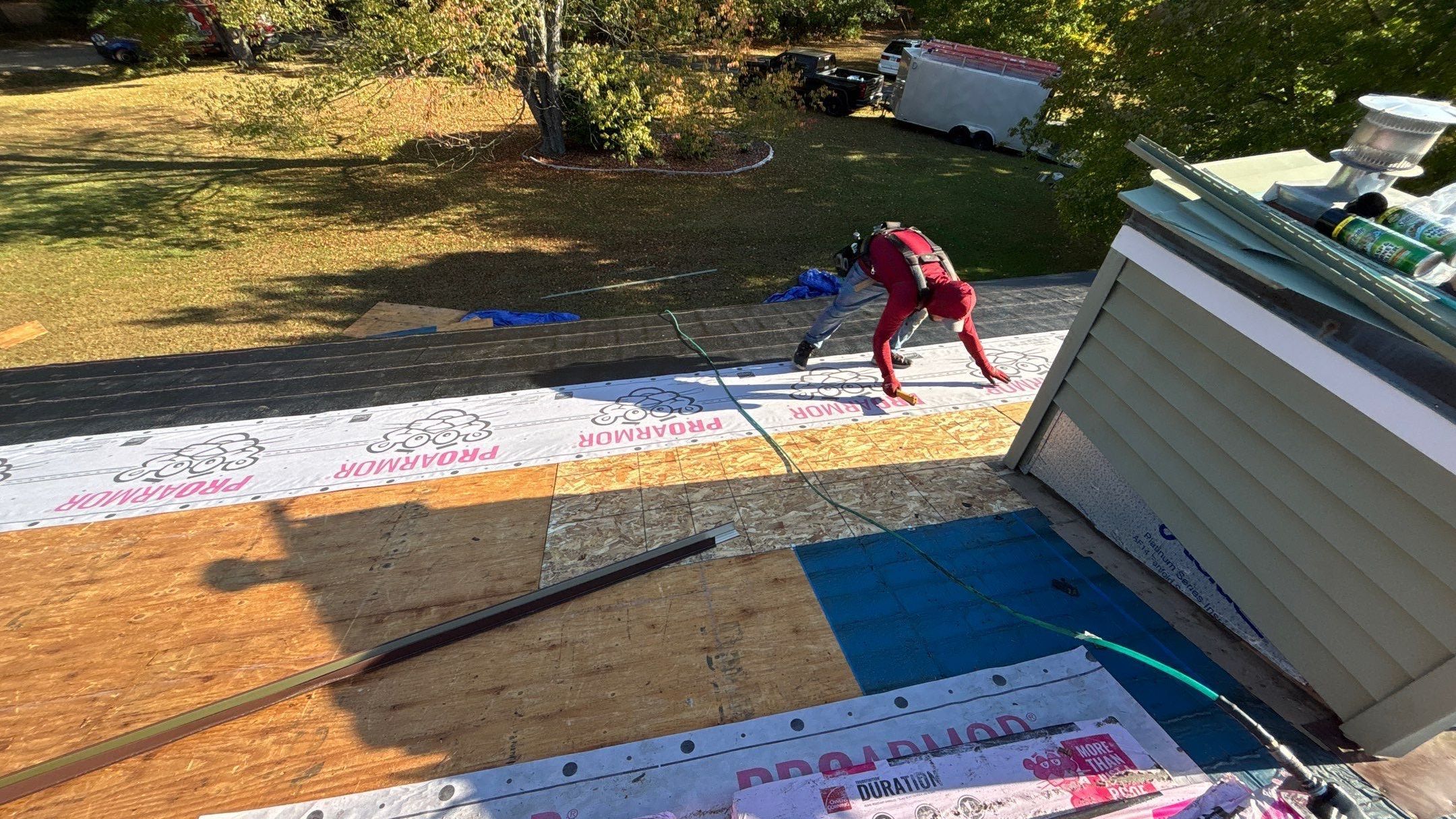 Roof Replacement using Owens Corning Sand Castle and Siding Replacement using Odyssey Plus D4" Wood Grain by 180 Contractors