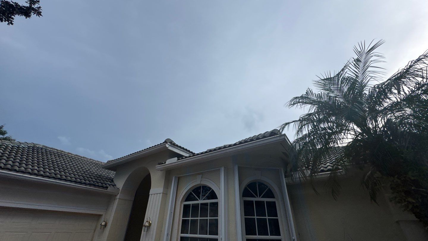 Rhino Roofs featured photo.