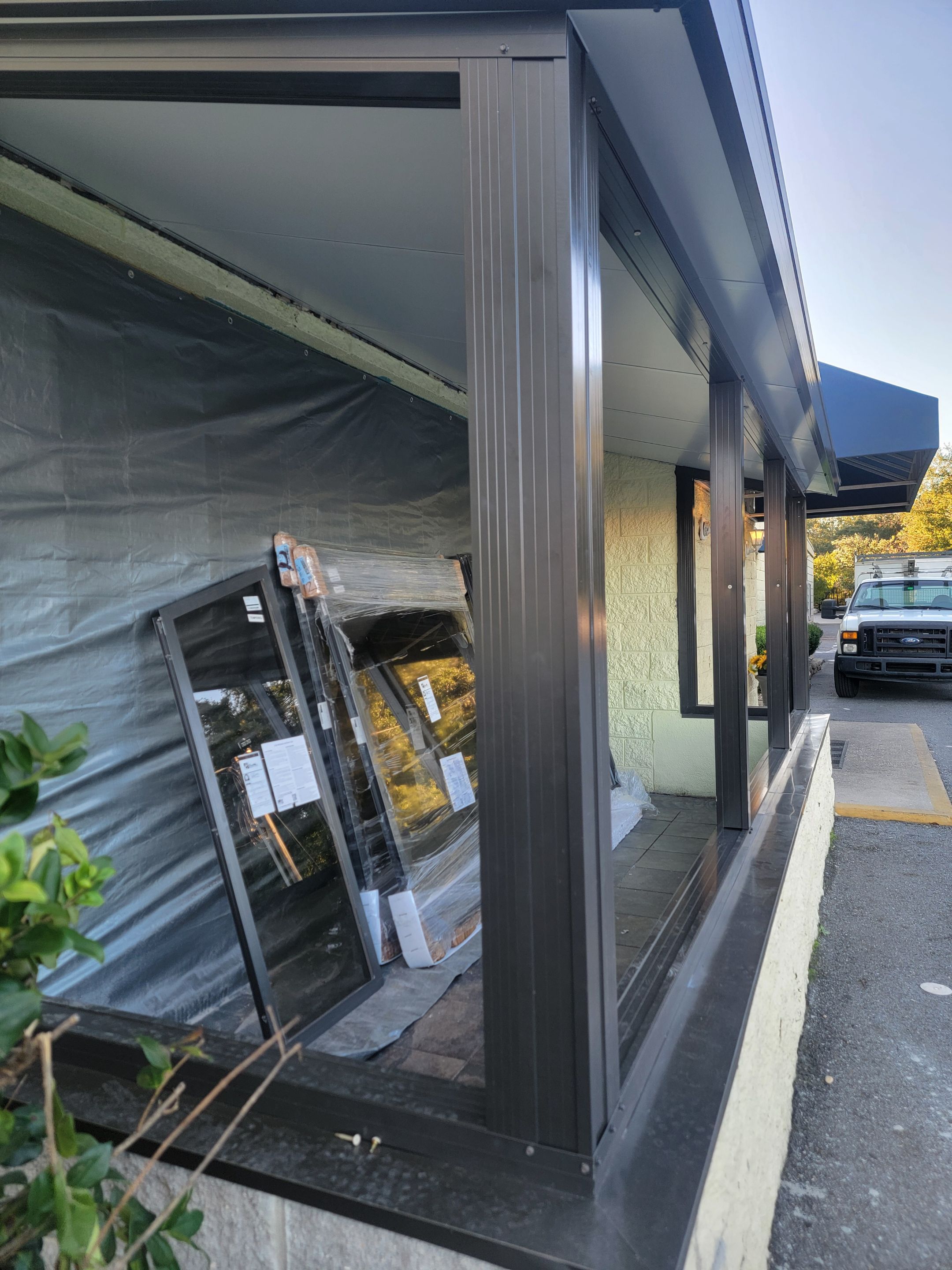 Commercial Restaurant Glass Room by Titan Sunrooms