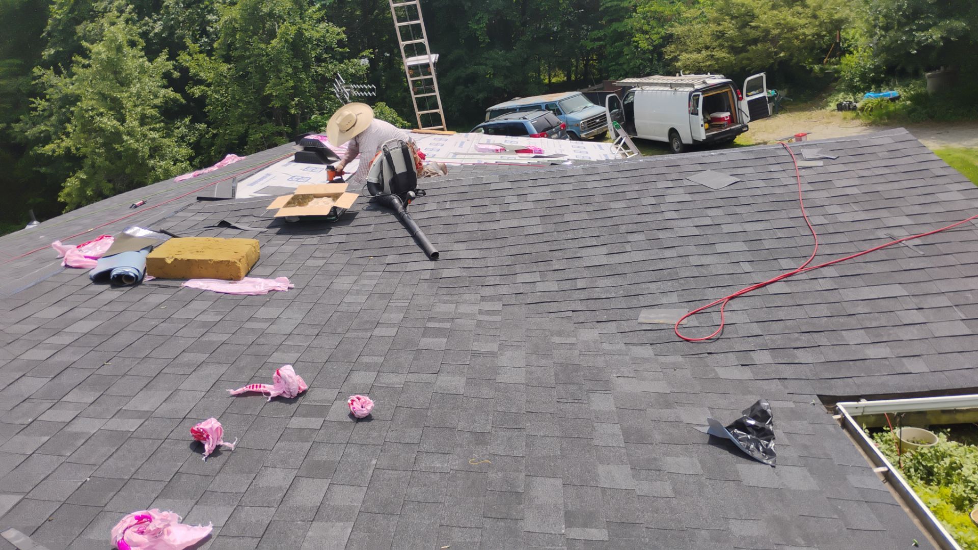 Taylor Roof by BROCK BUILDERS 