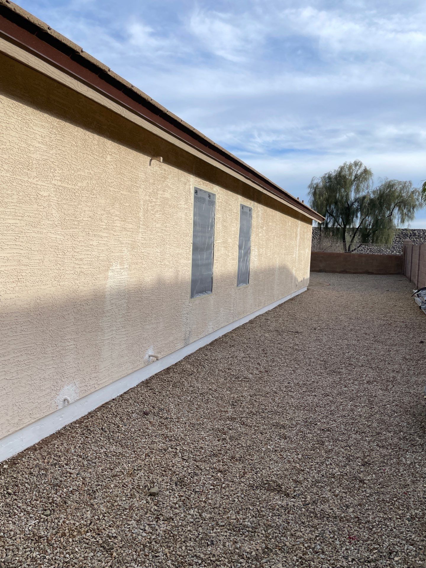 Hamilton - A Gorgeous Home Exterior Makeover in Phoenix, AZ with Dunn Edwards Paints by Double G Painting Contractors, LLC