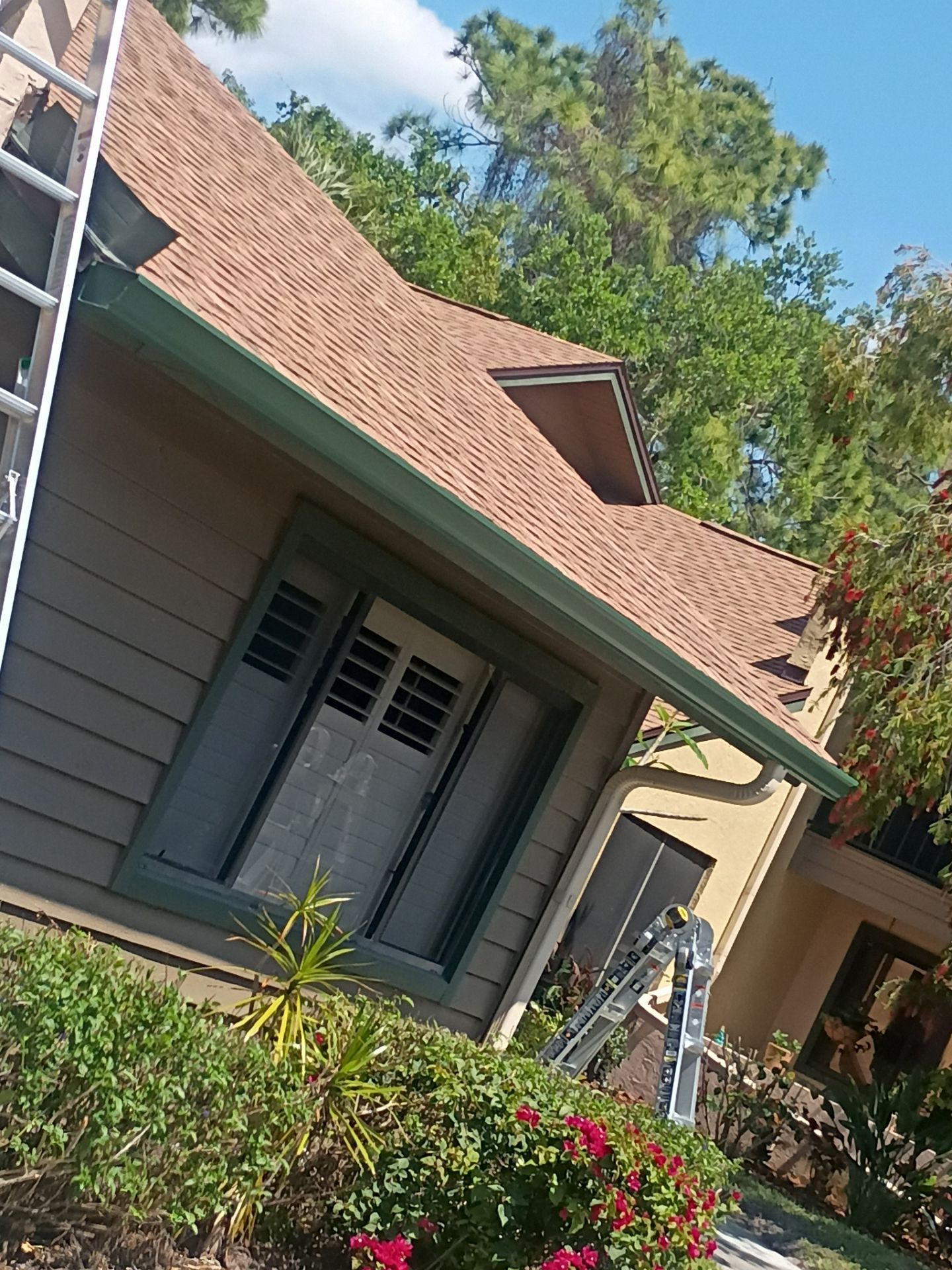 Leaf Guard using Gutter Guards & 3X4Downspoutsts in Sarasota FL by Gutter Professors