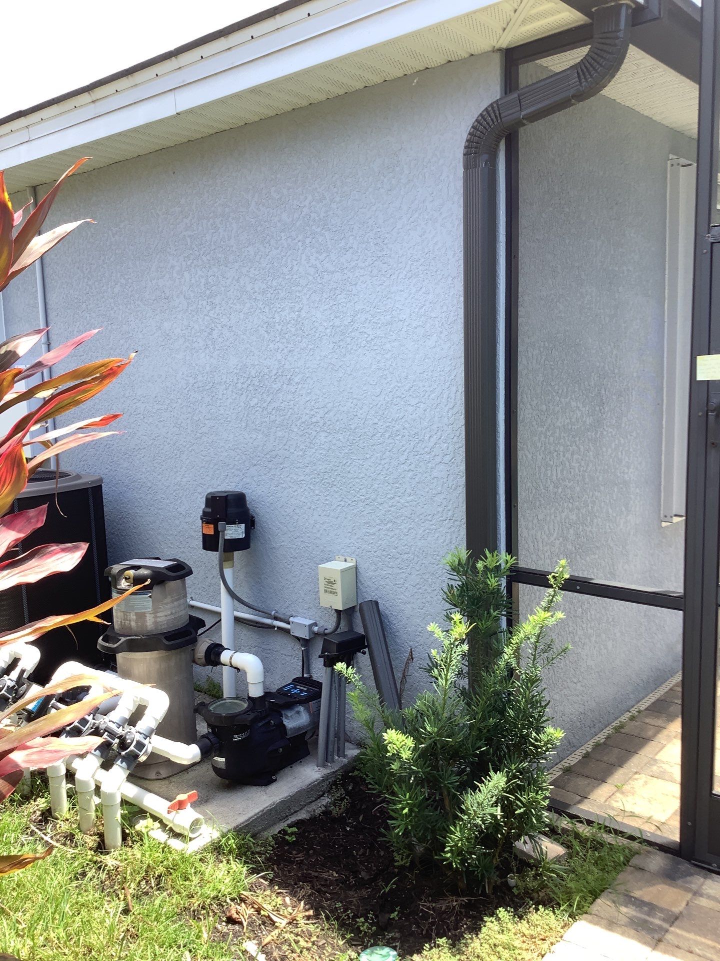 Gutter Repair & Replacement in Fort Myers FL by Gutter Professors