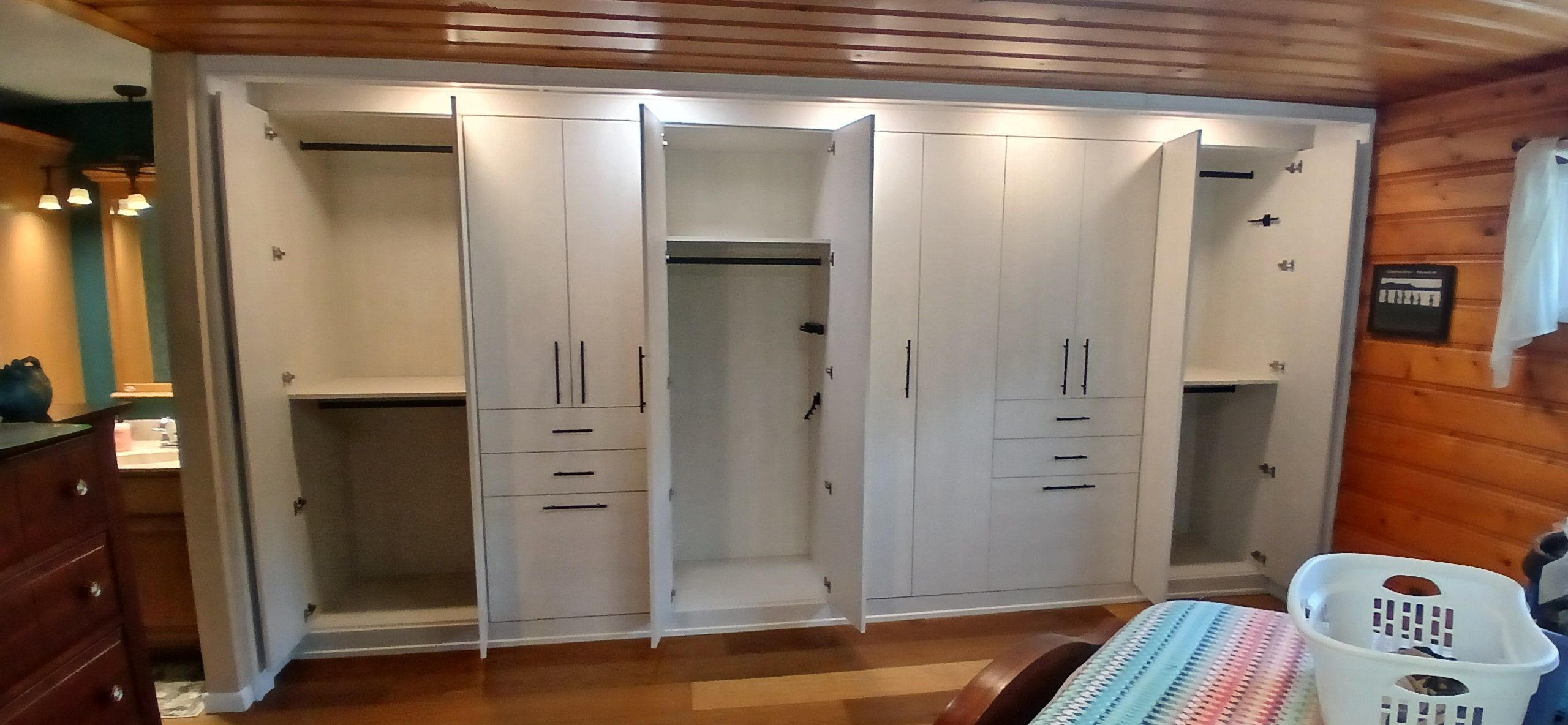 AMAZING Wall Closet Conversion by Innovative Spaces / Innovative Concrete Coatings