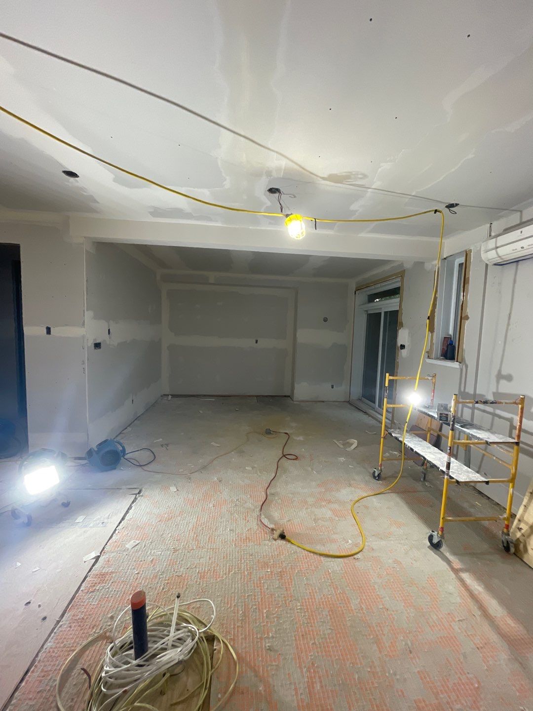 Boarding up by Eco-Nature Construction Inc.