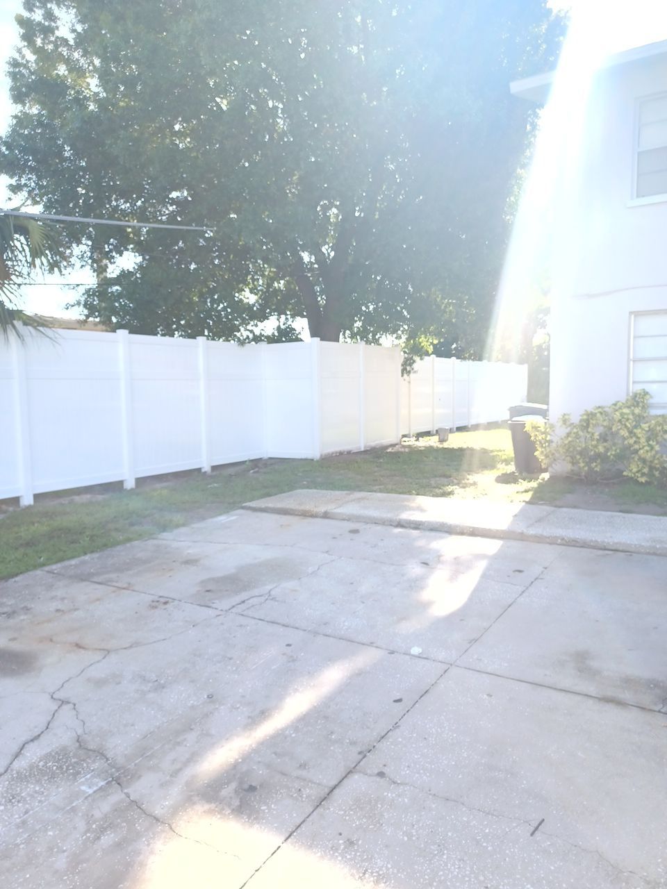 Bradenton, FL 6+2 White Vinyl Privacy Fence  by Asap fence and gates, LLC