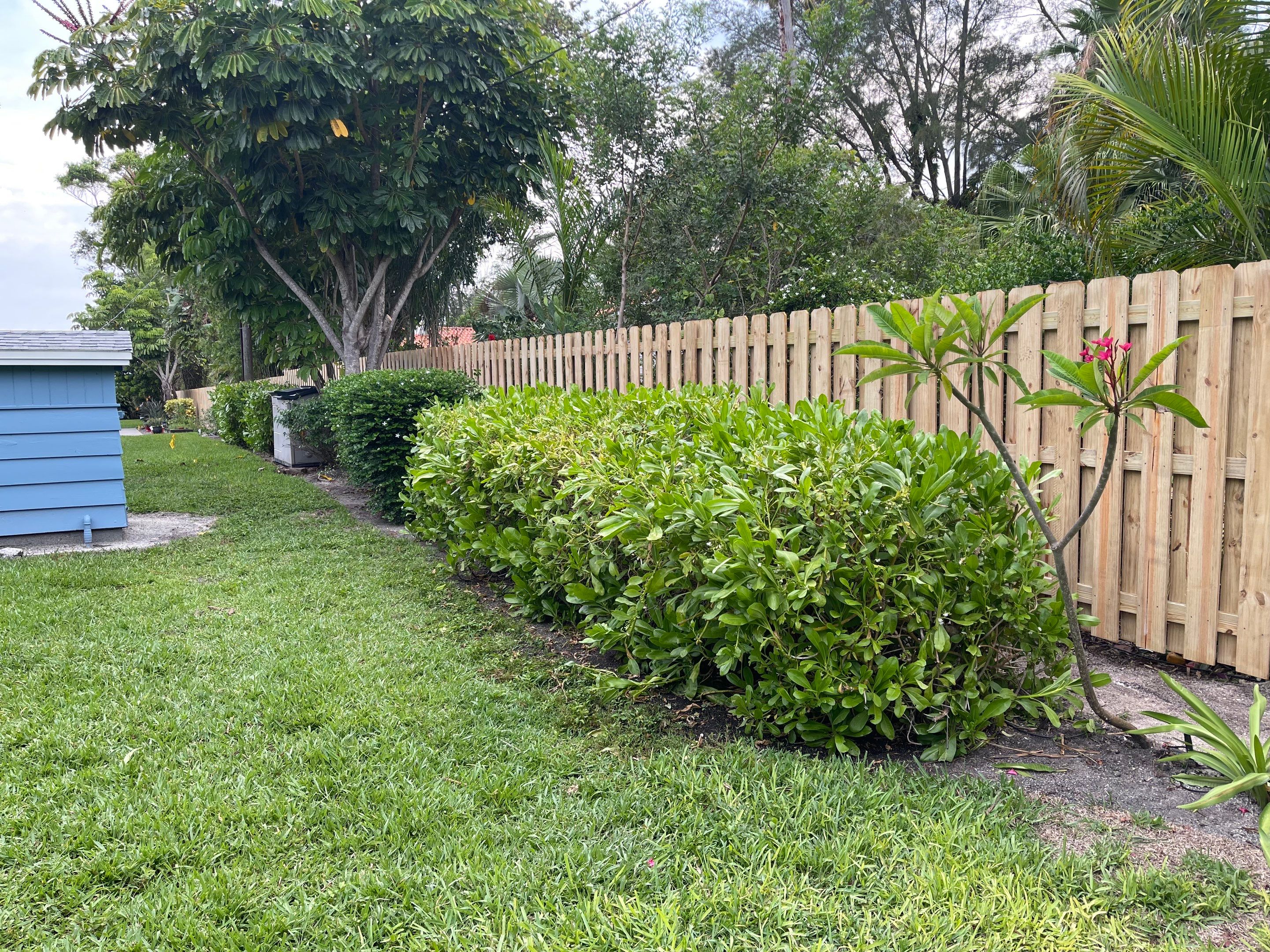 Longboat Key, FL 6 ft. Tall Entry Gates & Shadowbox Wood Fence by Asap fence and gates, LLC