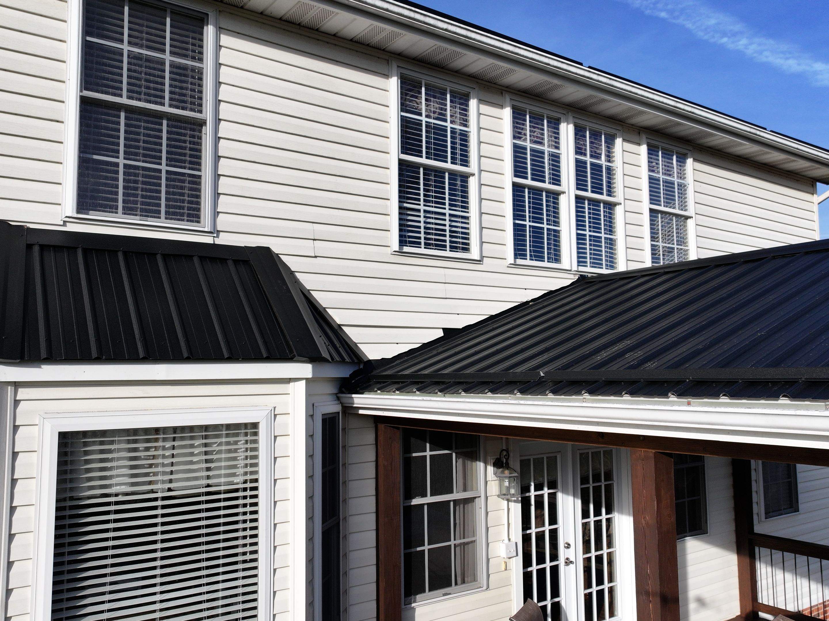 Cogan Residence by Omnia Roofing