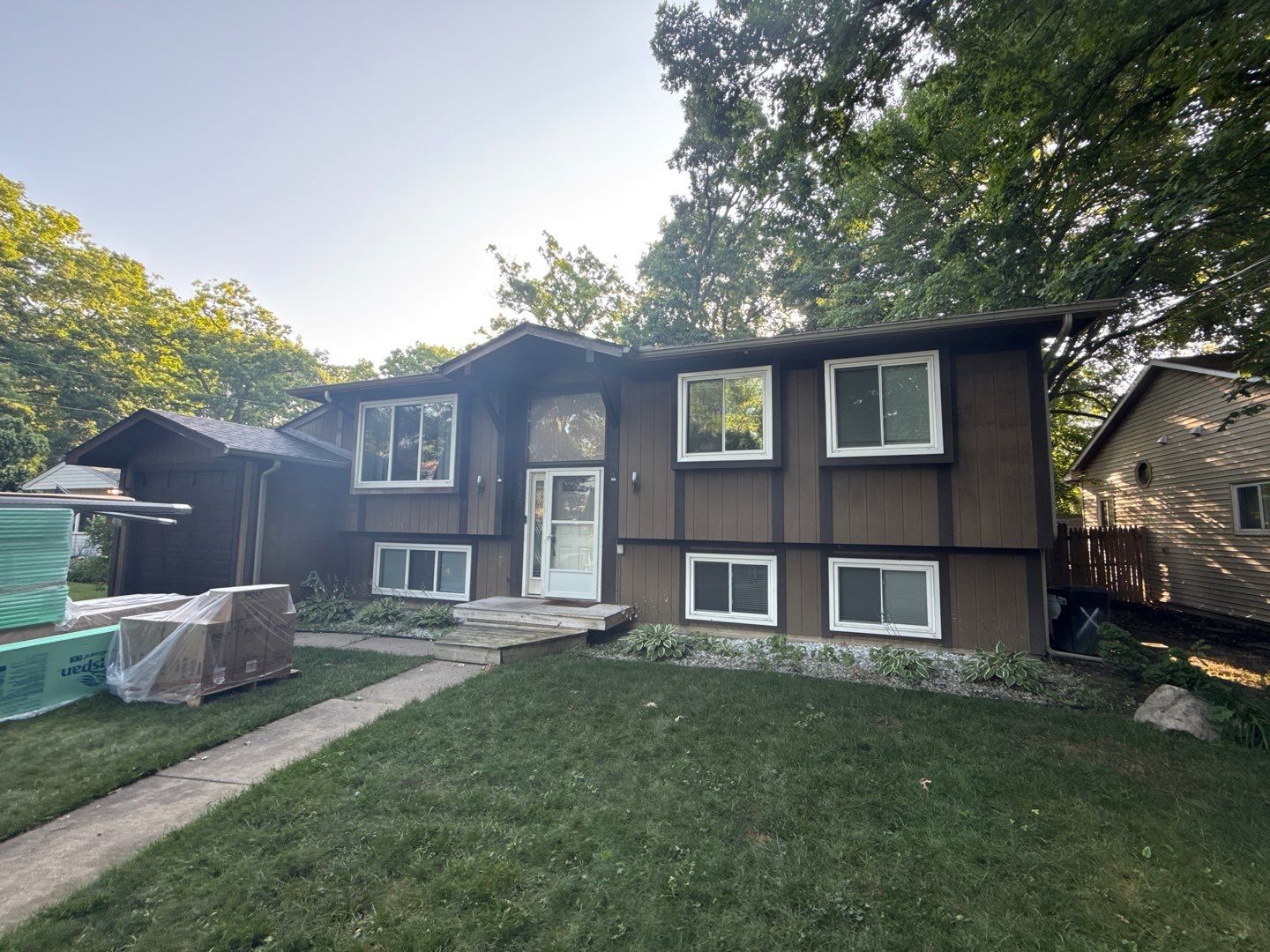 Siding Replacement using Alside D4 Odyssey-Plus Dutchlap Ageless Slate by 180 Contractors