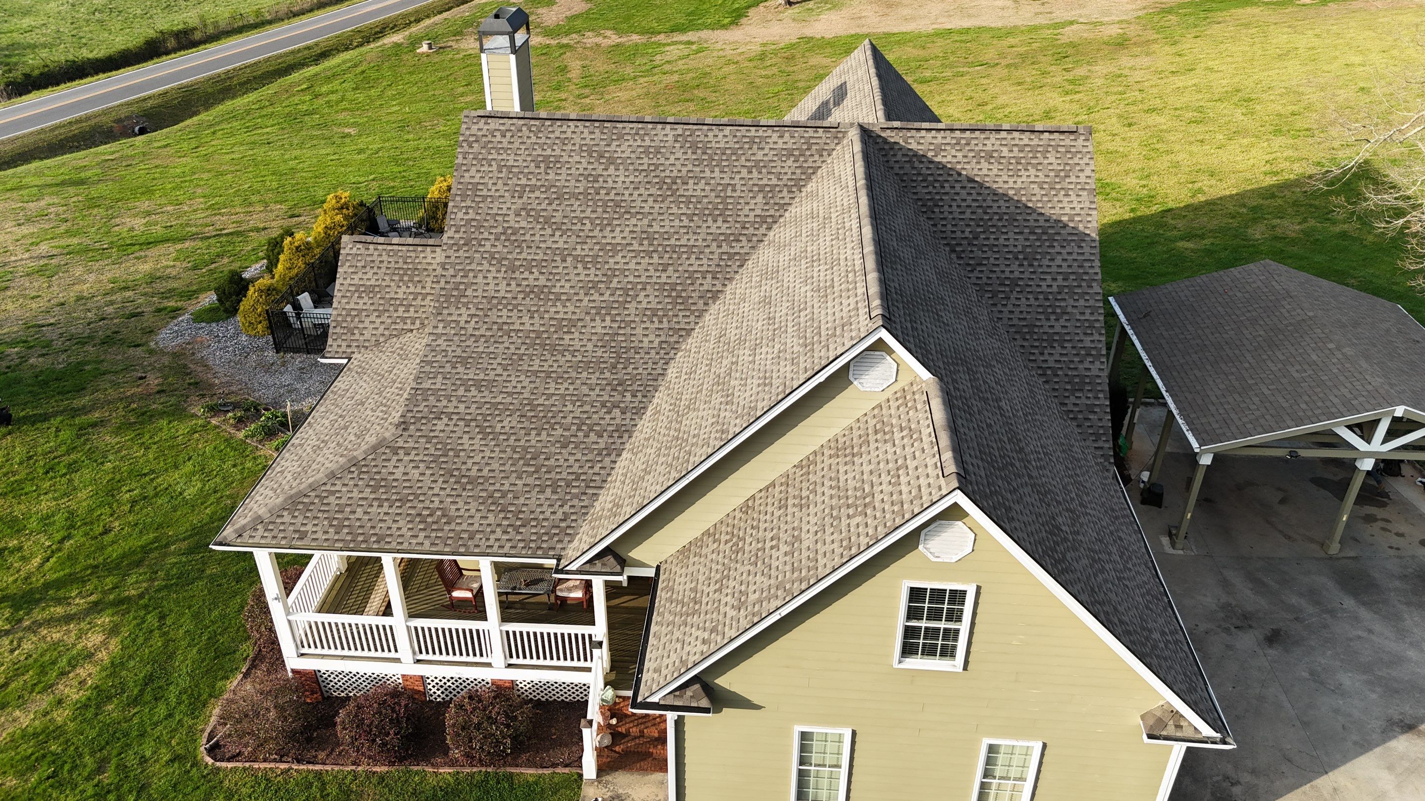 The Reavis's by United Contracting and Roofing