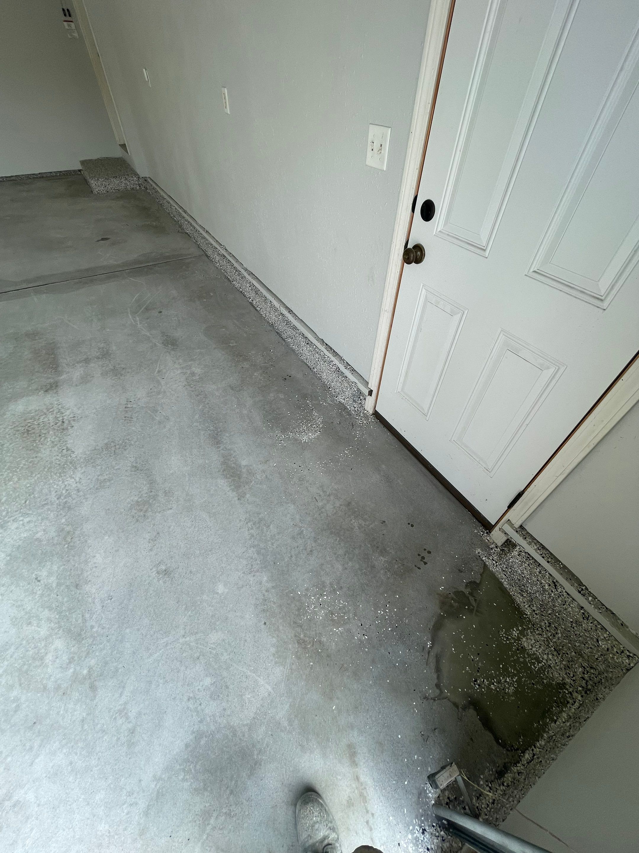Multi-Car Garage Floor Coating and Crack Repair in Tea by Select Painting, Coatings & Garage Cabinets