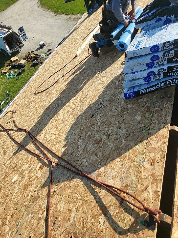 ATLAS PINNACLE COLOR: BLACK SHADOW DRIP EDGE: WHITE by Eagle Eye Roofing