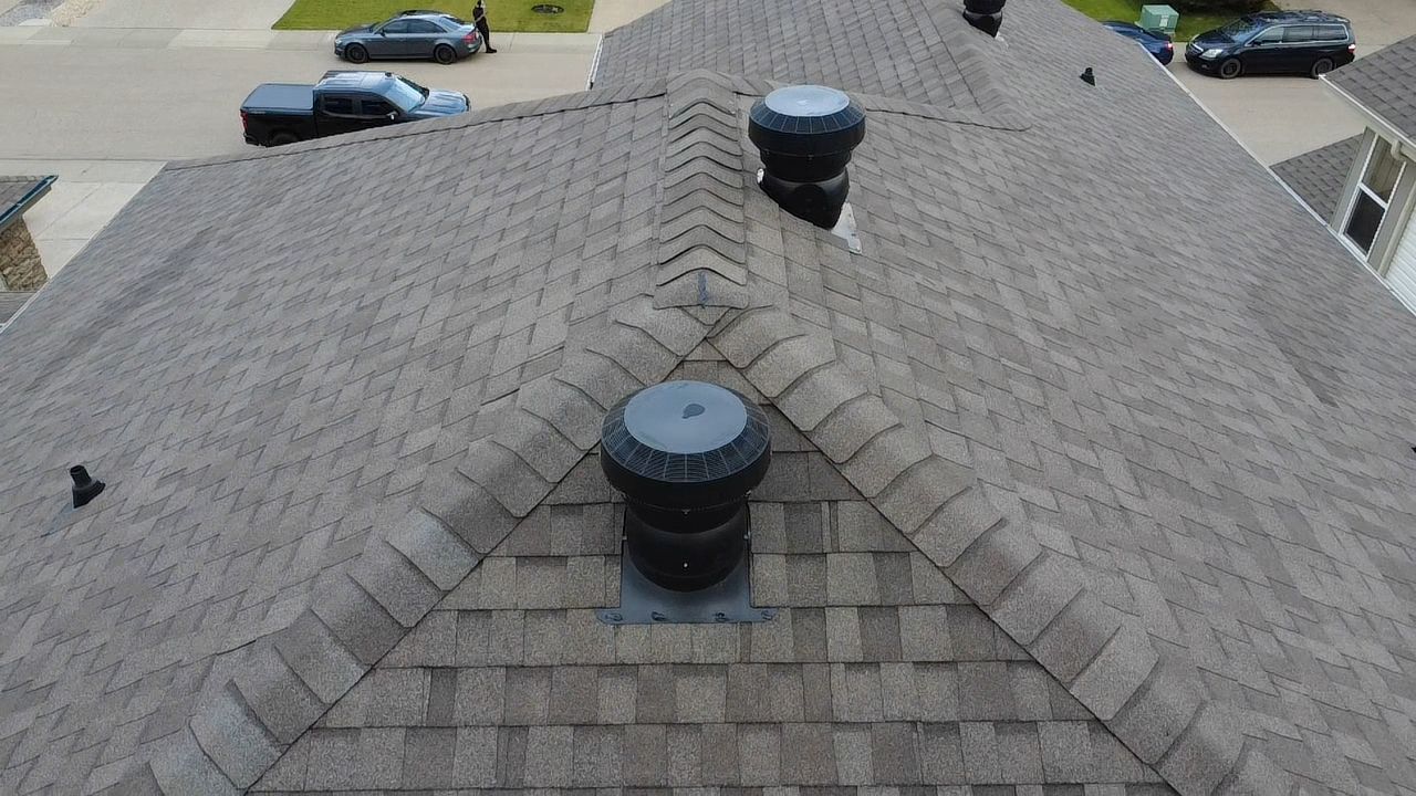 Beachwood on Mystique  by 2thetop Roofing