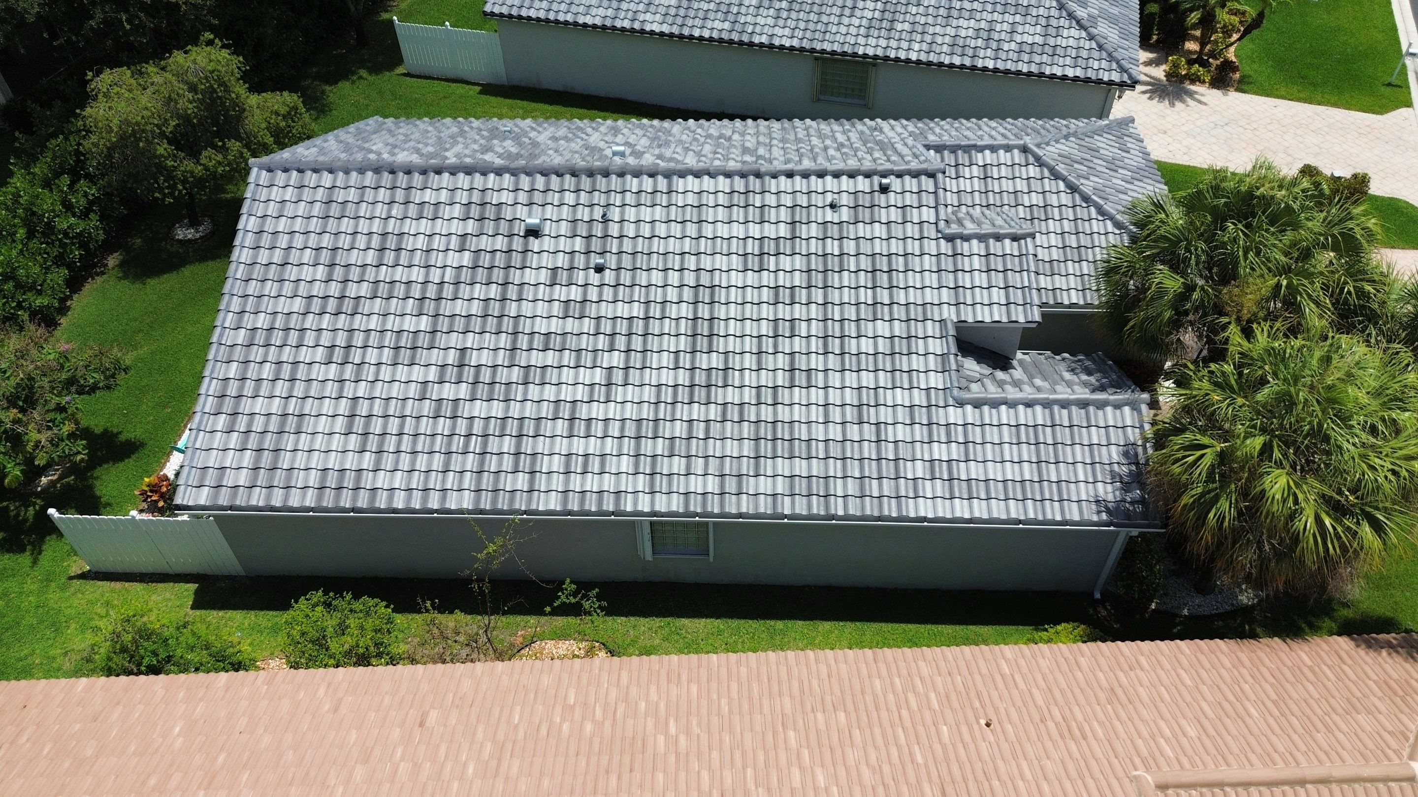 Royal Lakes - Boynton Beach by Hercules Roofing