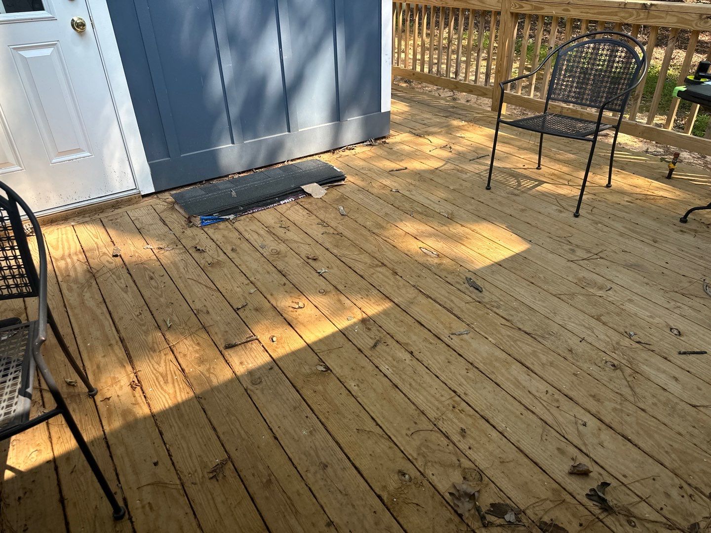 Weathered Deck using Wood Sealant by DuraSeal