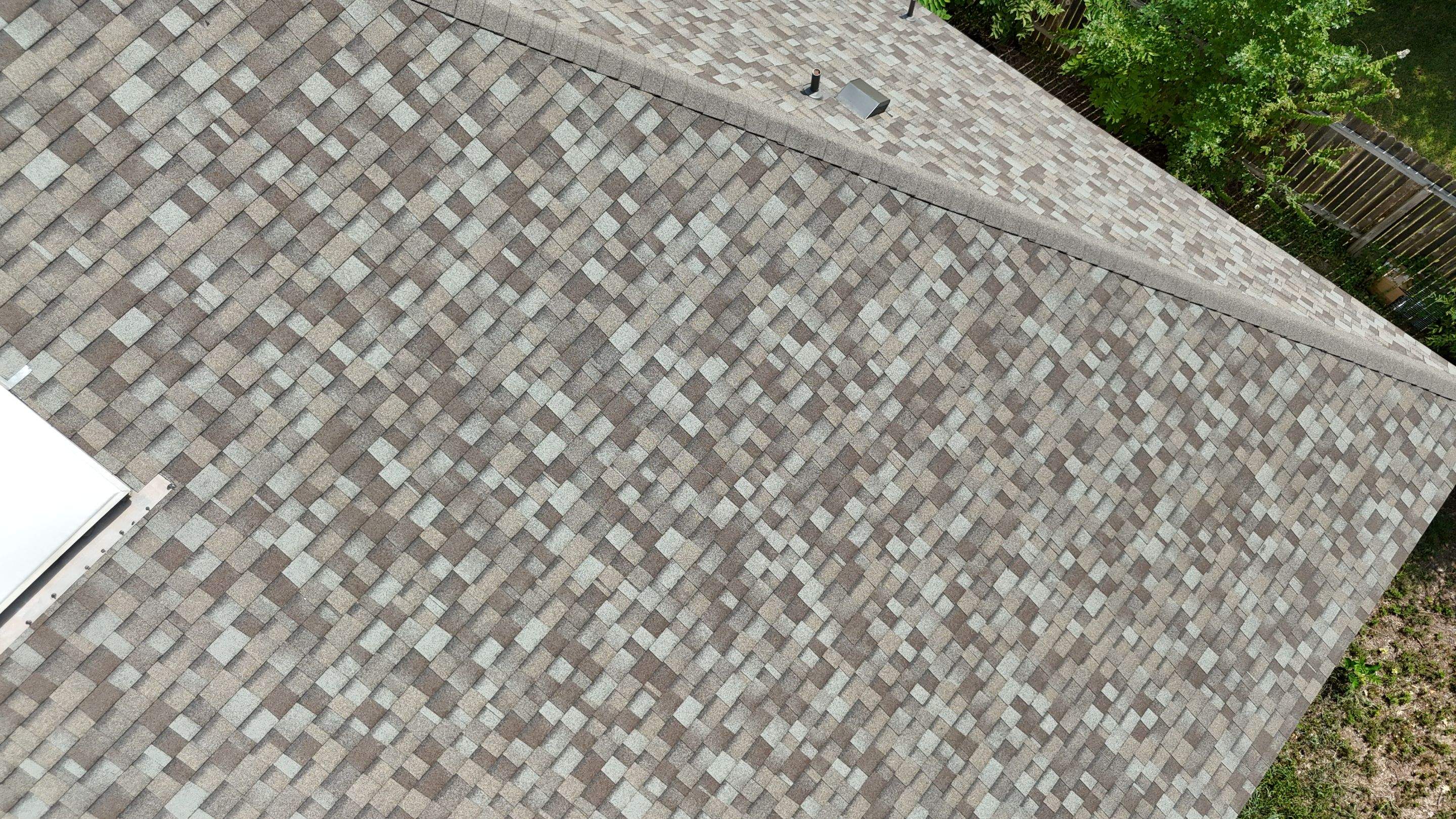 Driftwood - Owens Corning TruDefinition Duration by RoofsOnly.com