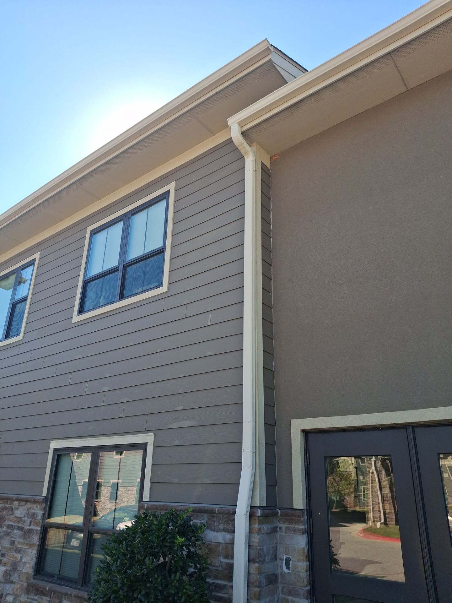 Commercial Exterior Painting Project | Primrose Retirement Community – Tyler, TX 🏢🎨 by Quality Coats Painting