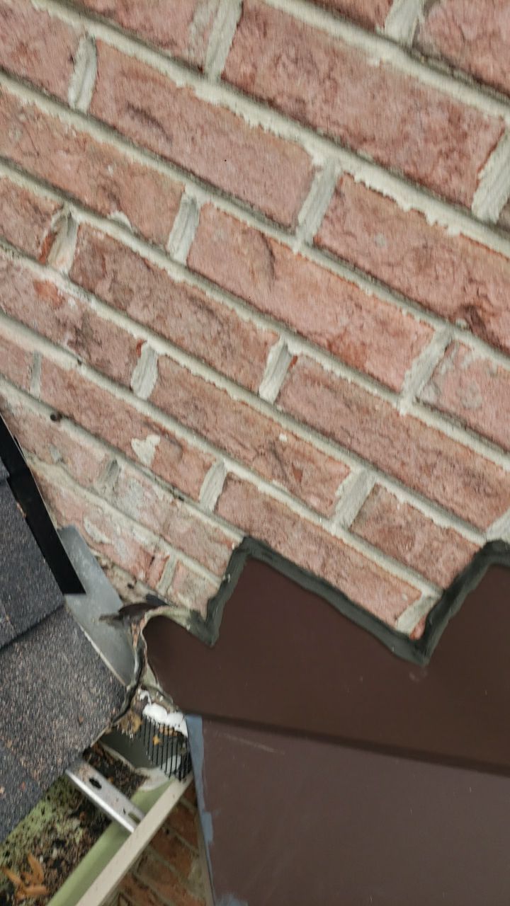 Great Falls: CertainTeed Landmark Pro Designer Shingles in Max Def Moire Black by RM Banning, Inc.